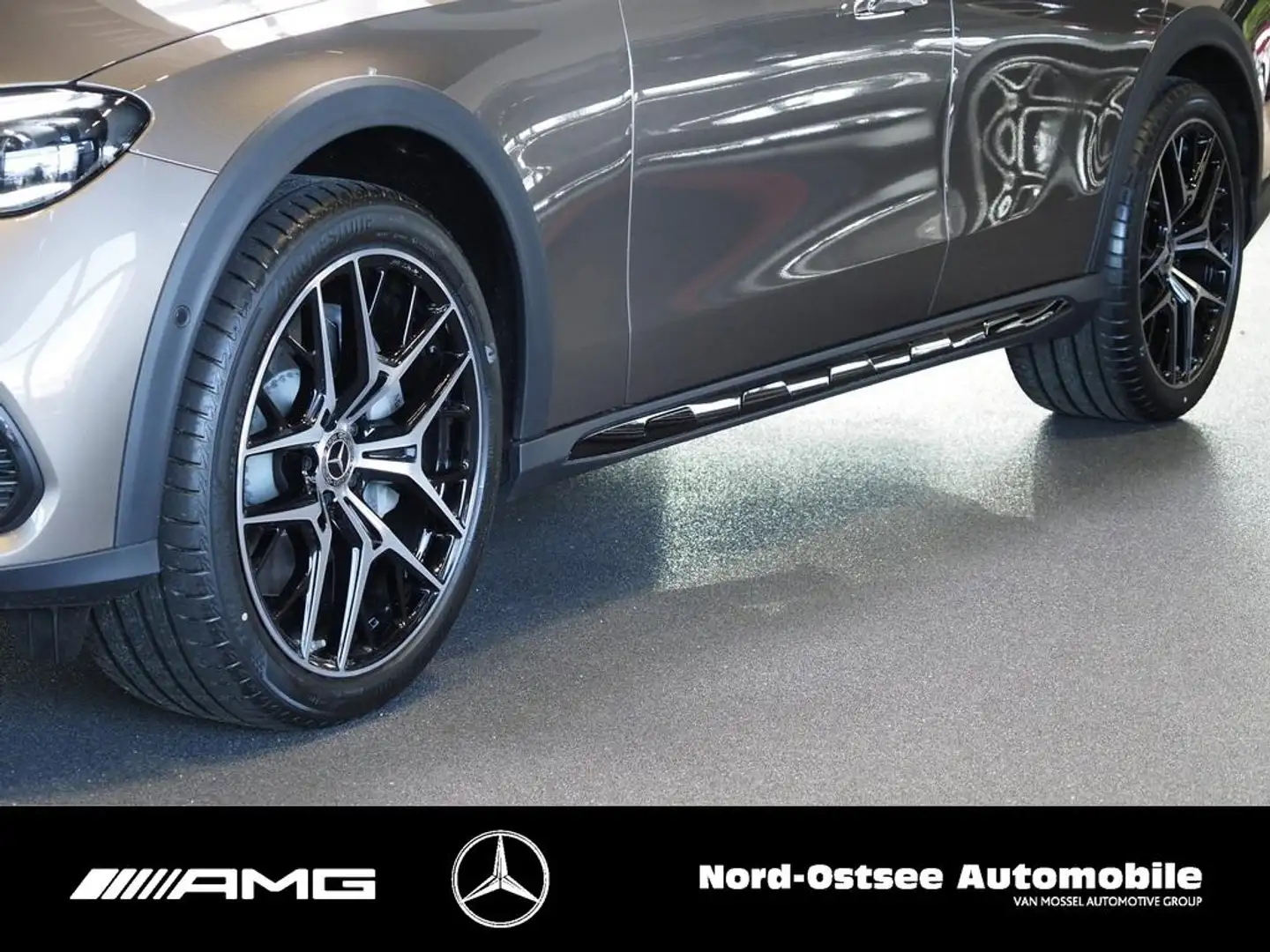 Mercedes-Benz E 450 4m T AT AVANTGARDE NIGHT STNDHZG 4D-SOUND Brun - 2