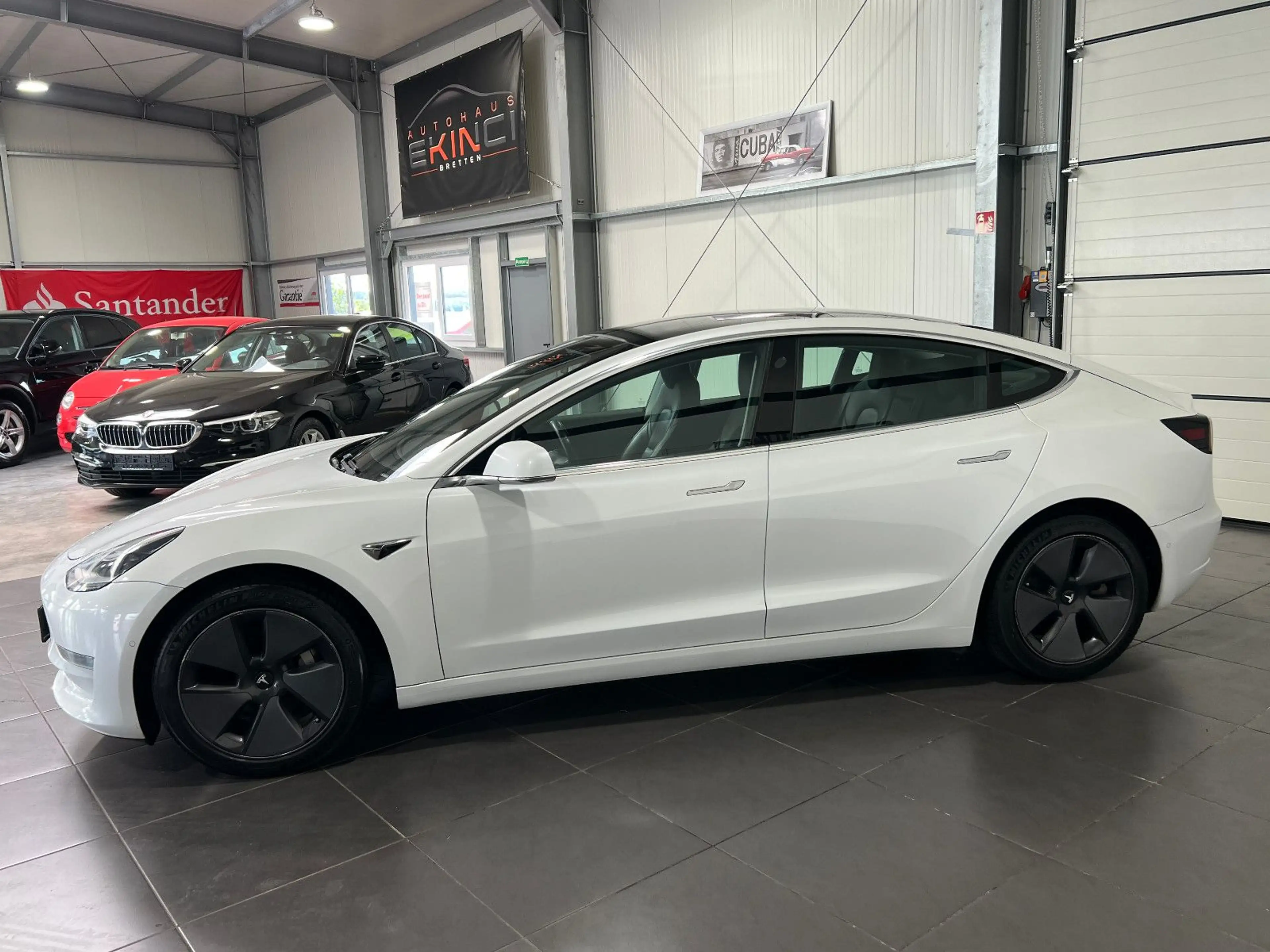 Tesla Model 3 Dualmotor Long Range **Leder*Navi** — photo 3