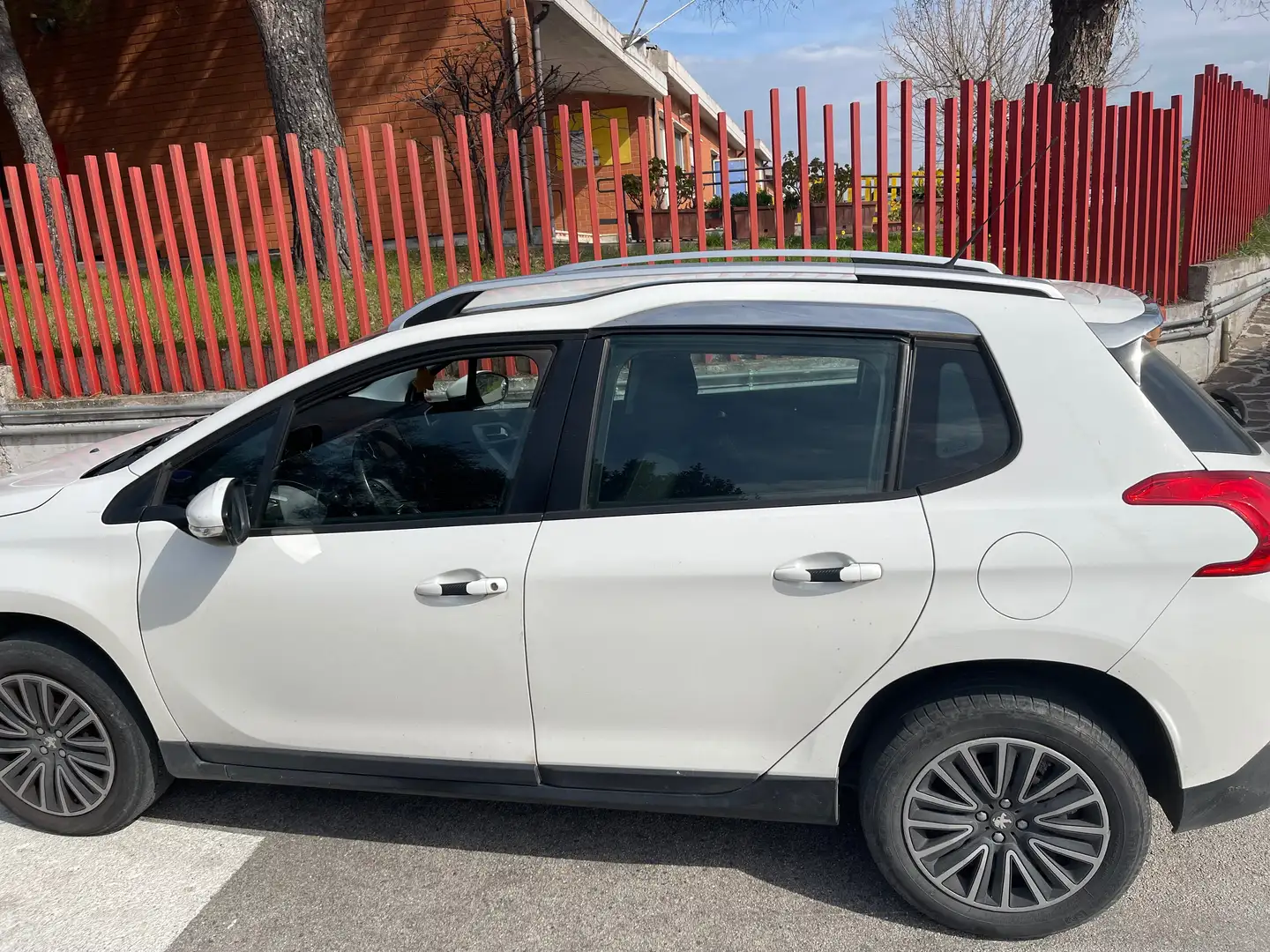 Peugeot 2008 2008 1.2 puretech (vti) 12v Allure 82cv Bianco - 2