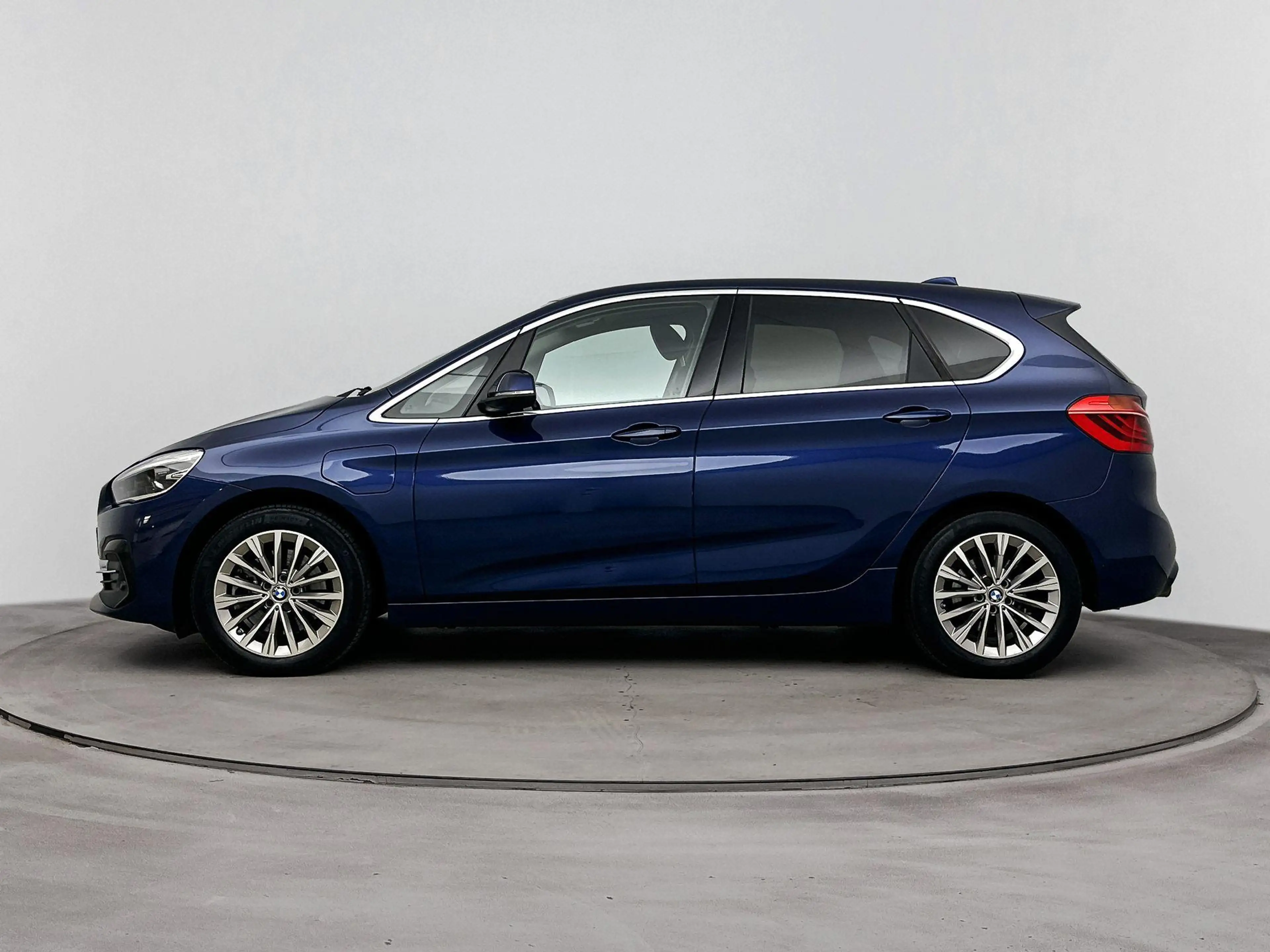 BMW 225 2-serie Active Tourer 225xe iPerformance High Exec — photo 3