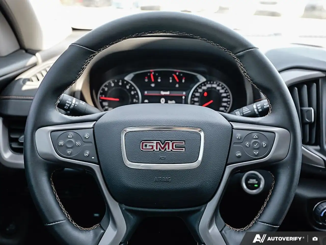 GMC Terrain снимка GMC Terrain