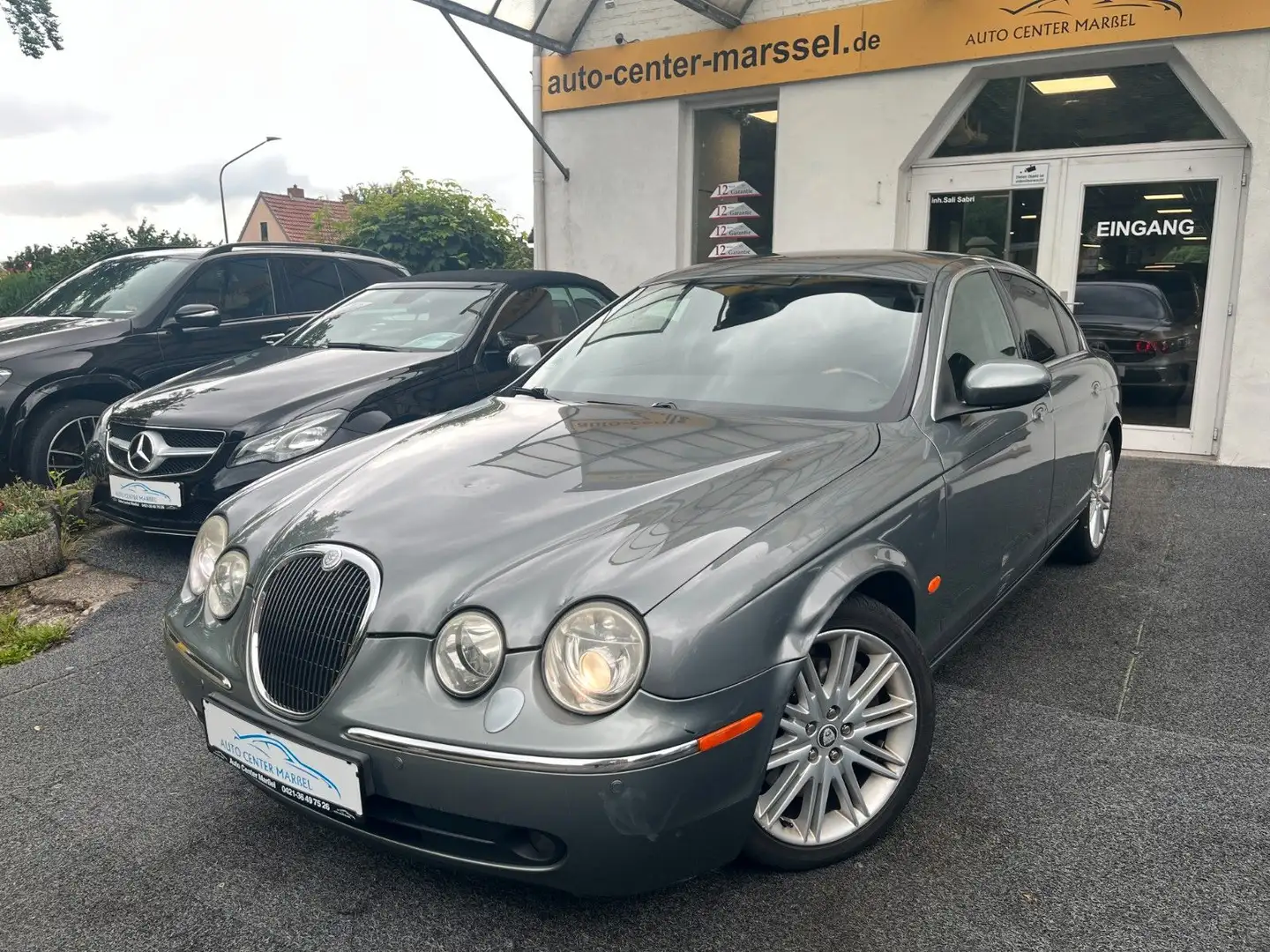 Jaguar S-Type 2.7 V6 EL.SITZE/XENON/SPORT/PDC/SHZ Grau - 1
