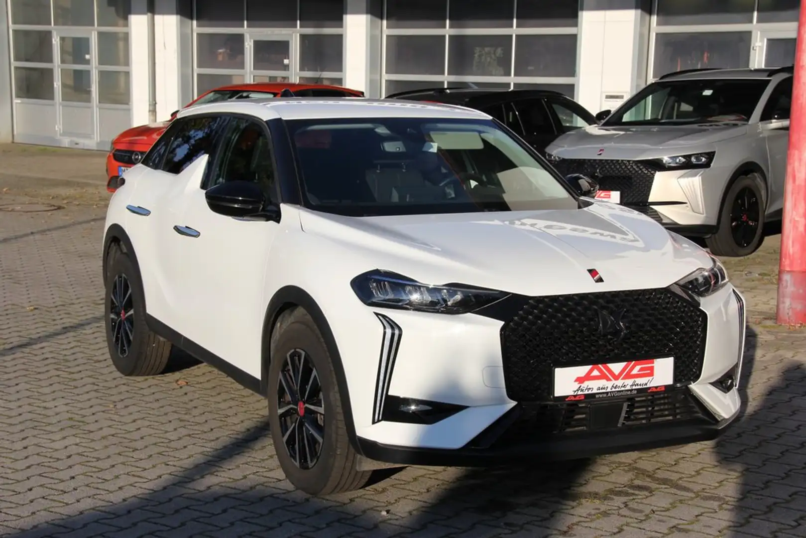 Sonstige Marken 1.2 131PS Performance LED NAV 17Zoll Weiß - 1