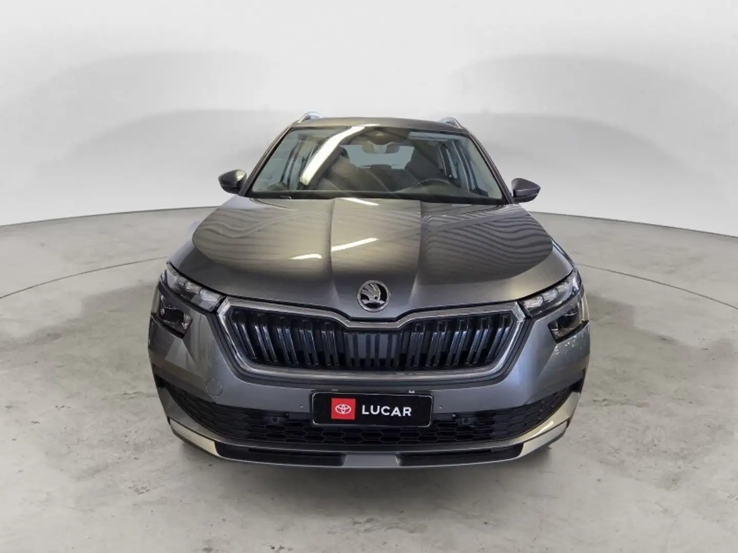 Skoda Kamiq 1.0 TSI 110 CV DSG Style Grijs - 2