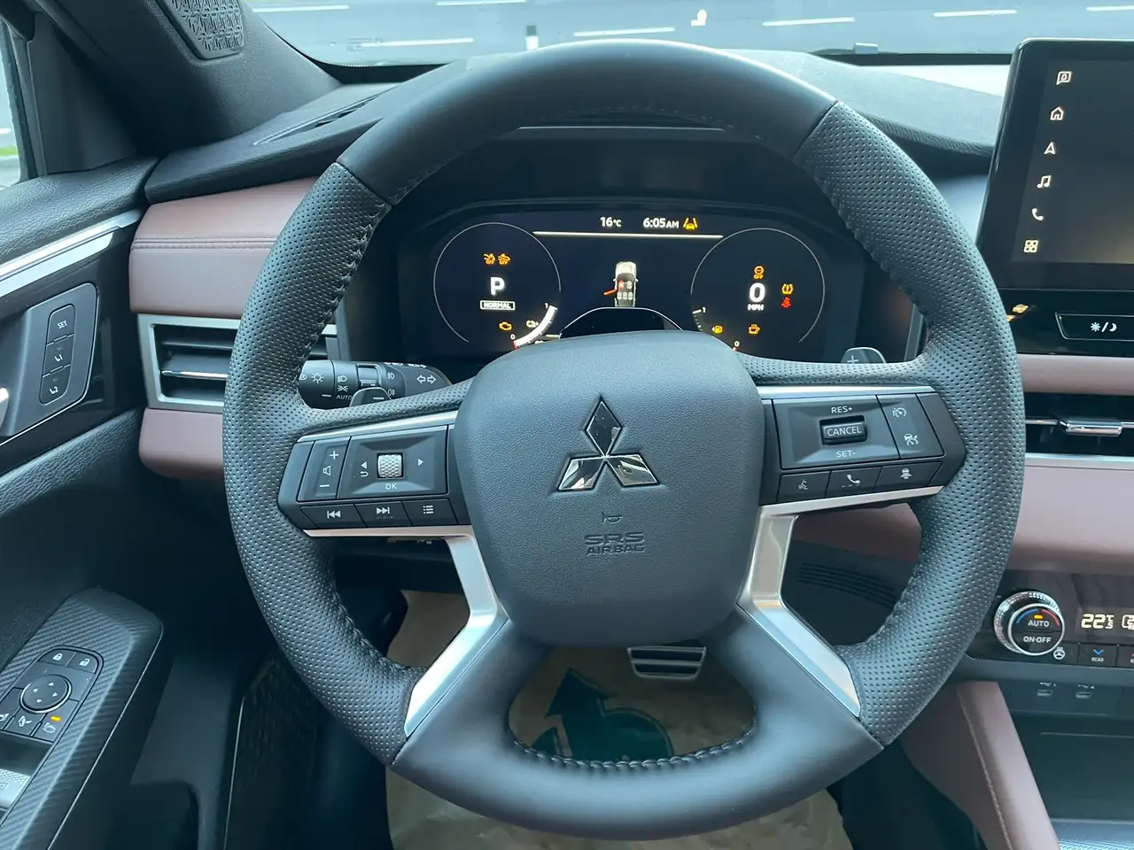 Mitsubishi Outlander 2026 — фото 14
