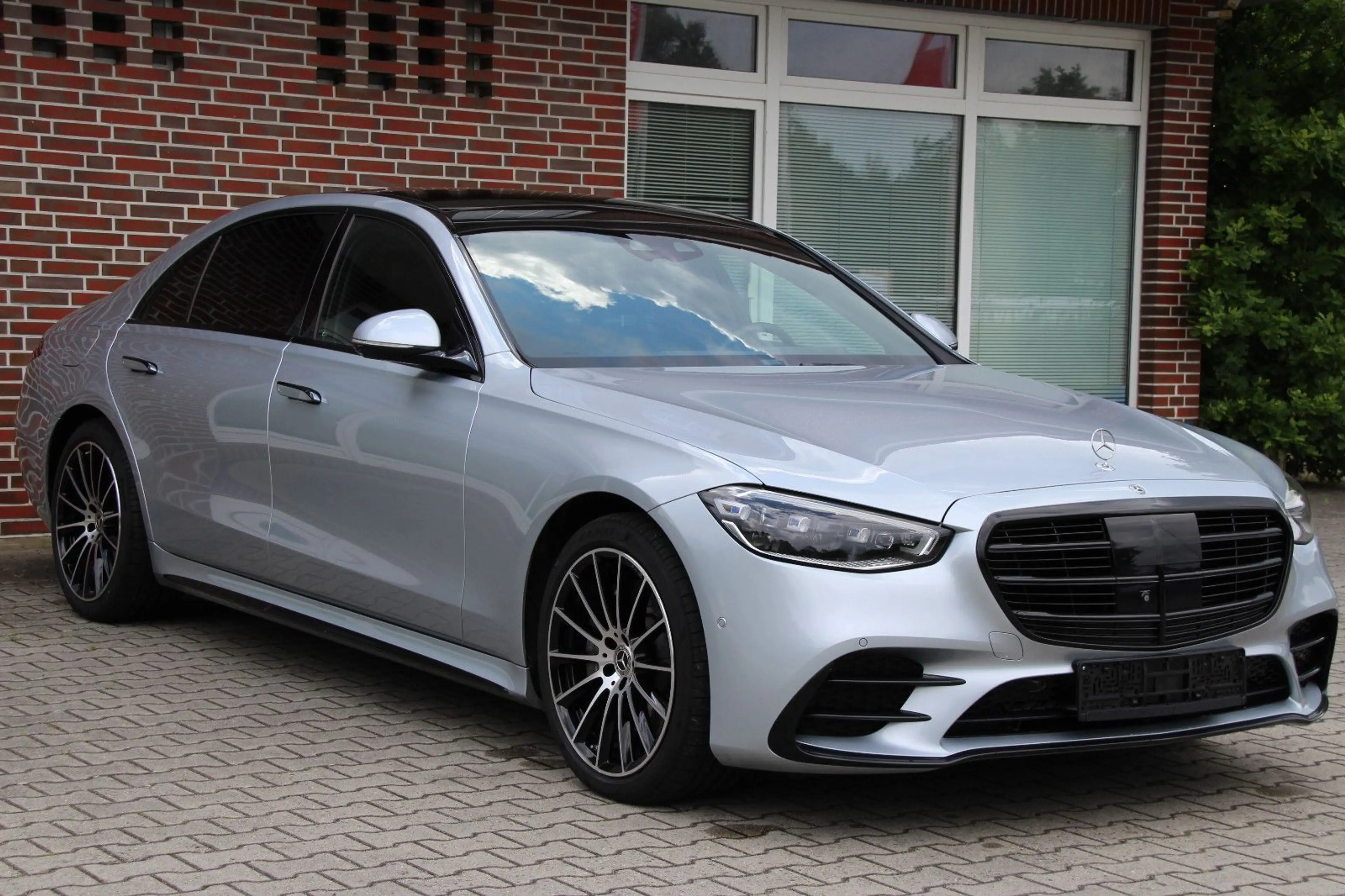 Mercedes-Benz S 400 d 4Matic L.*AMG LINE* 10°HINTERACHSL*PANO* — photo 8