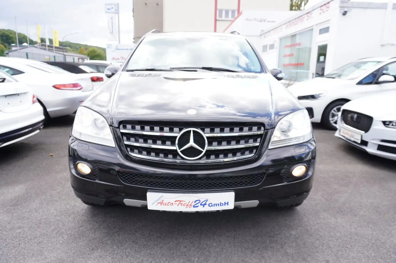 Mercedes-Benz ML 320 CDI *1.Hand*Beh. Umbau Hand-Gas u. Bremse Černá - 2