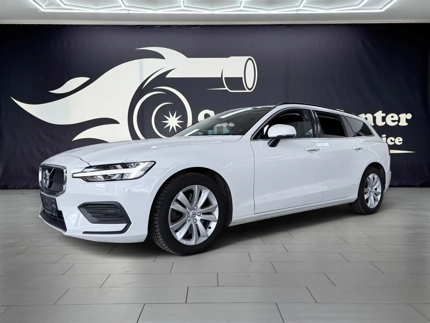 Volvo V60 Weiß - 1