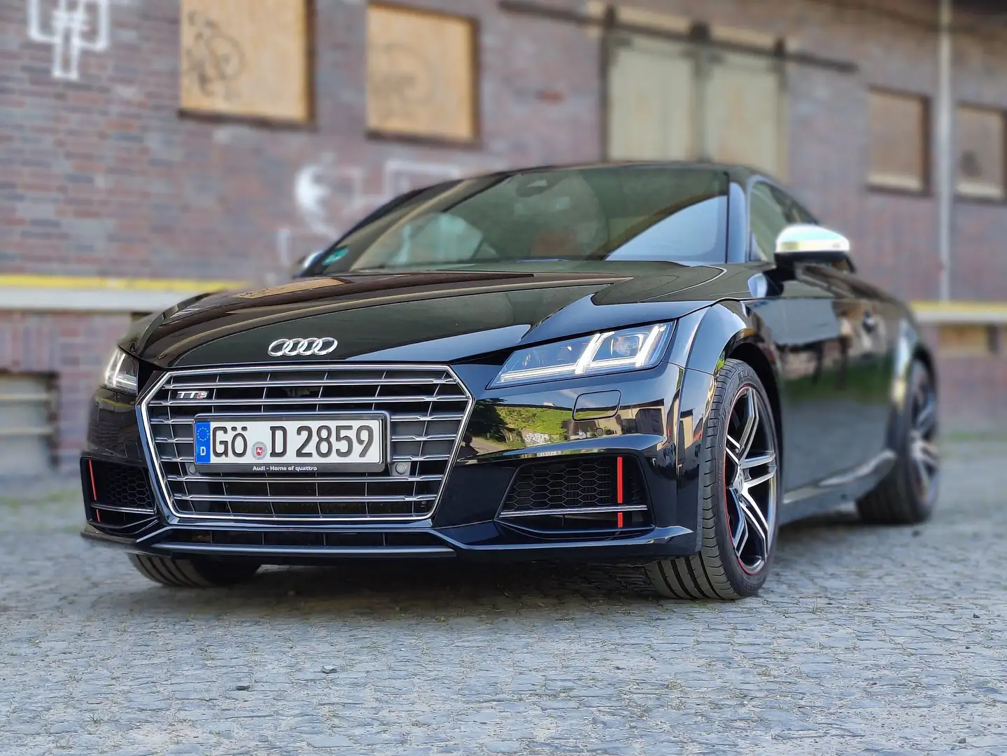 Audi TTS TTS Coupe S tronic Schwarz - 2