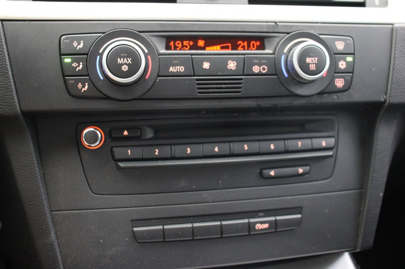 BMW 318 3-serie Touring 318i Business Line Sport - Cruise, — photo 5