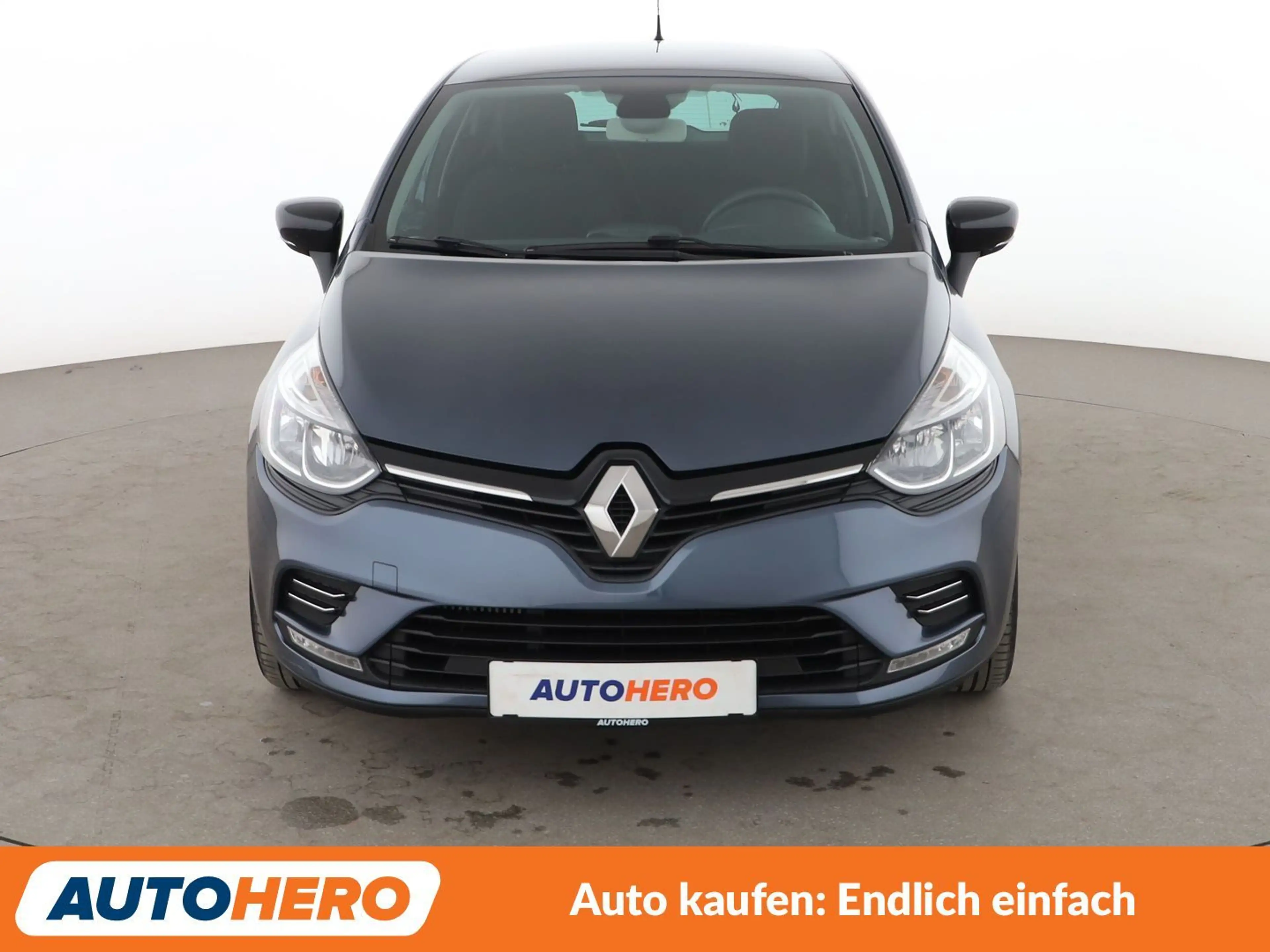 Renault Clio 0.9 Limited *NAVI*TEMPO*PDC*SHZ*ALU*KLIMA* — photo 9