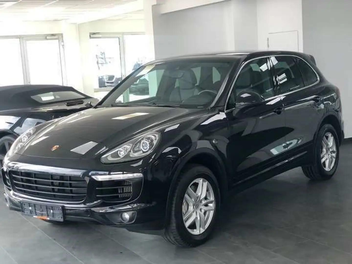 Porsche Cayenne Cayenne S + Tiptronic S, AHK 3,5 Tonnen, Schwarz - 1