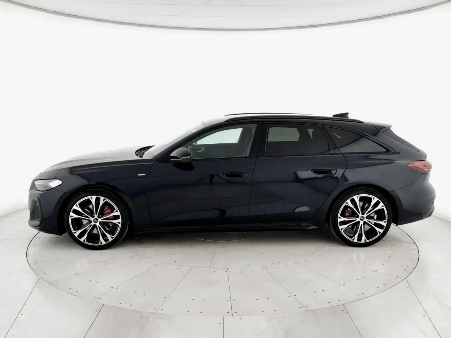 Audi A5 Avant 2.0 tdi mhev+ S line edition quattro 204cv s Zwart - 2