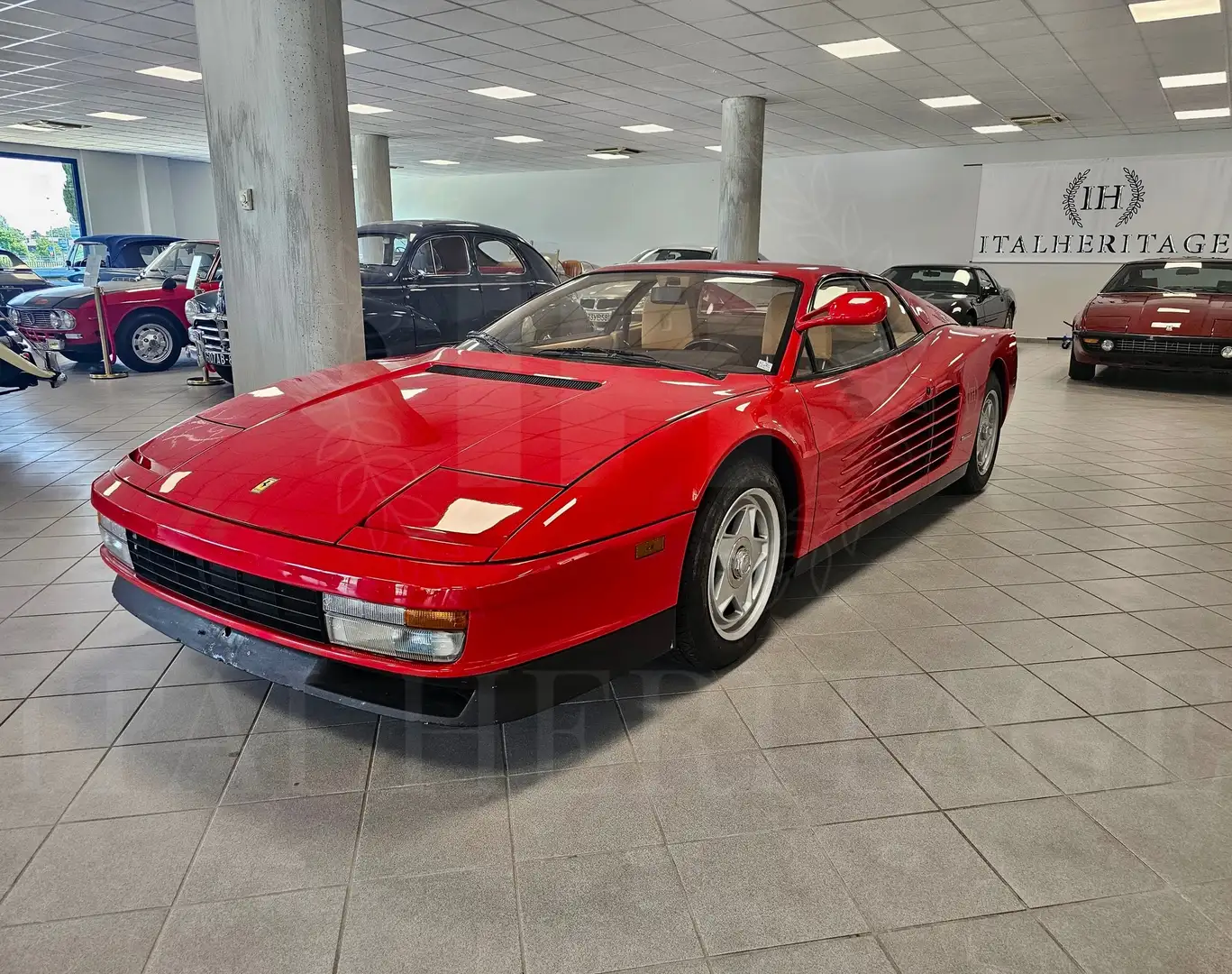 Ferrari Testarossa Monospecchio Rosso - 1