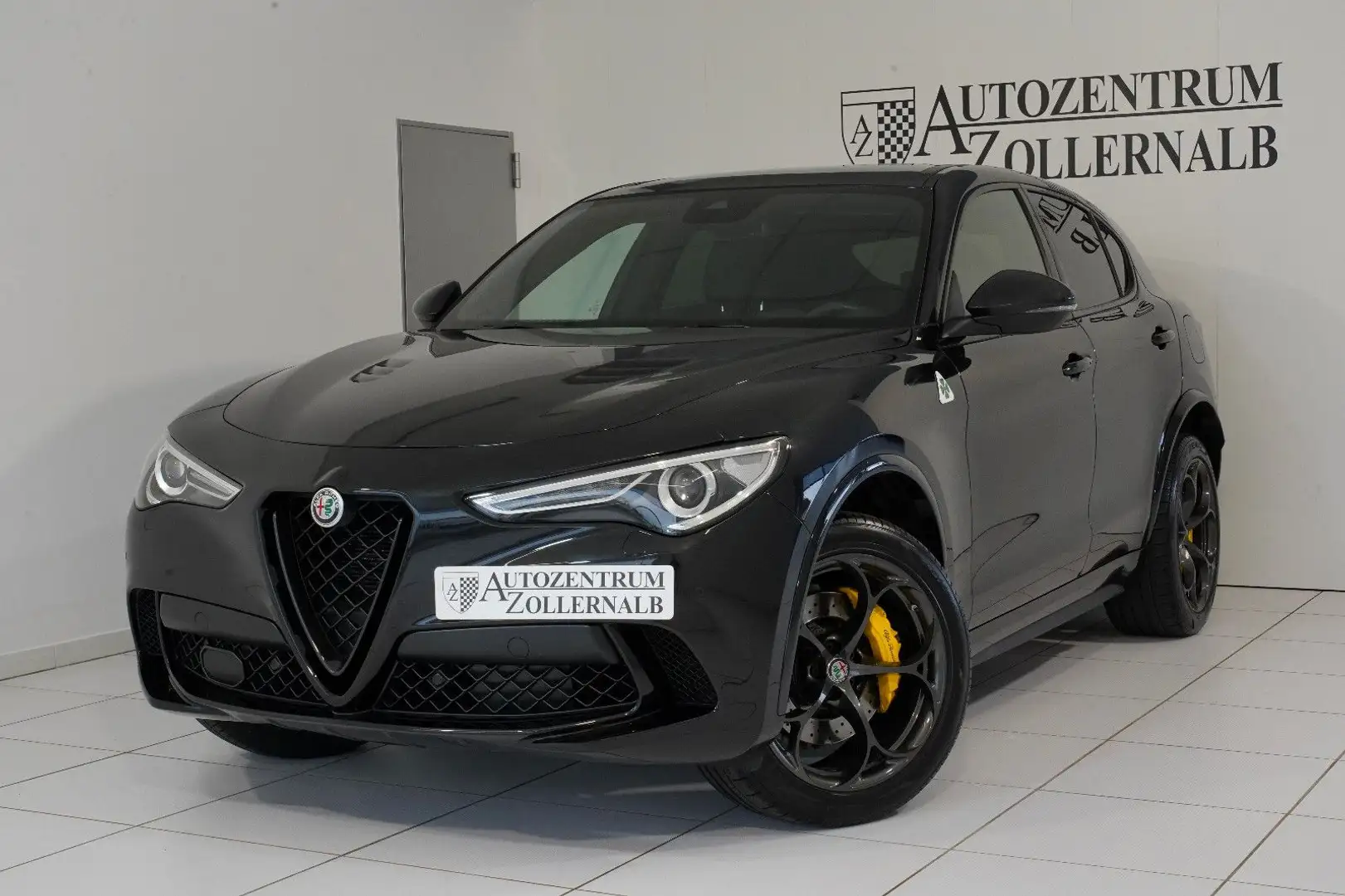 Alfa Romeo Stelvio Quadrifoglio Q4 2.9 Bi-Turbo *ALL-BLACK* Fekete - 1