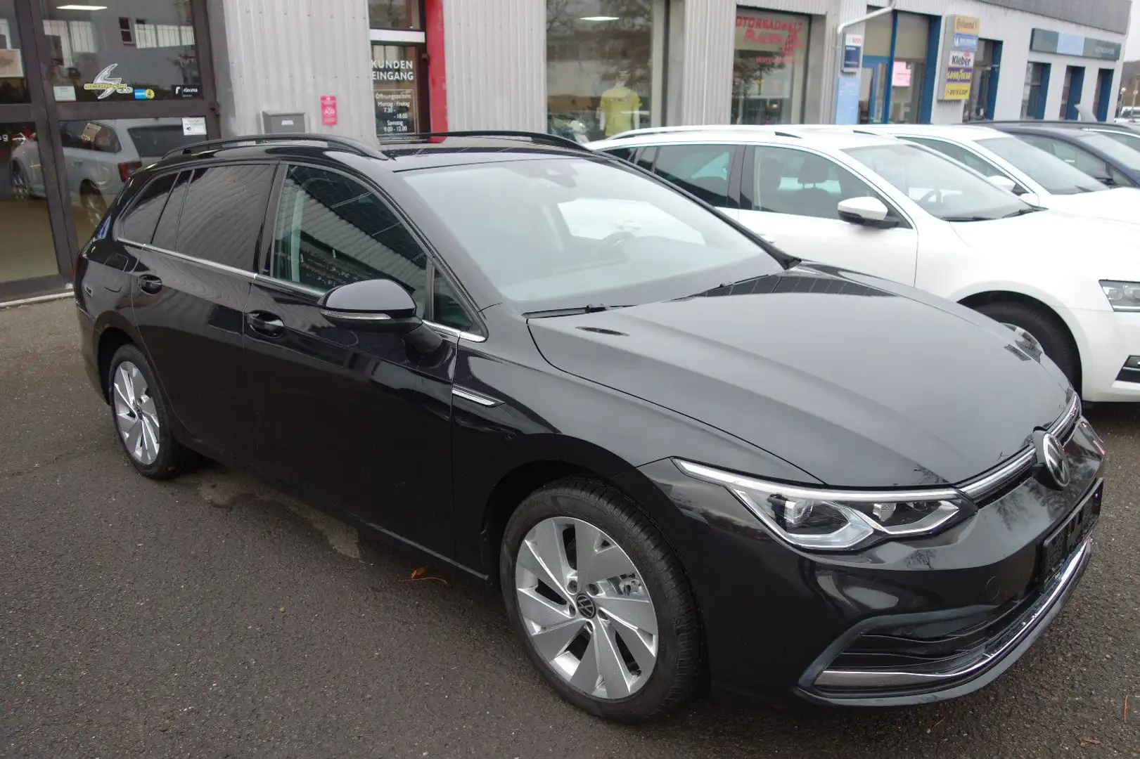 Volkswagen Golf VIII Variant Style LED DSG Schwarz - 2