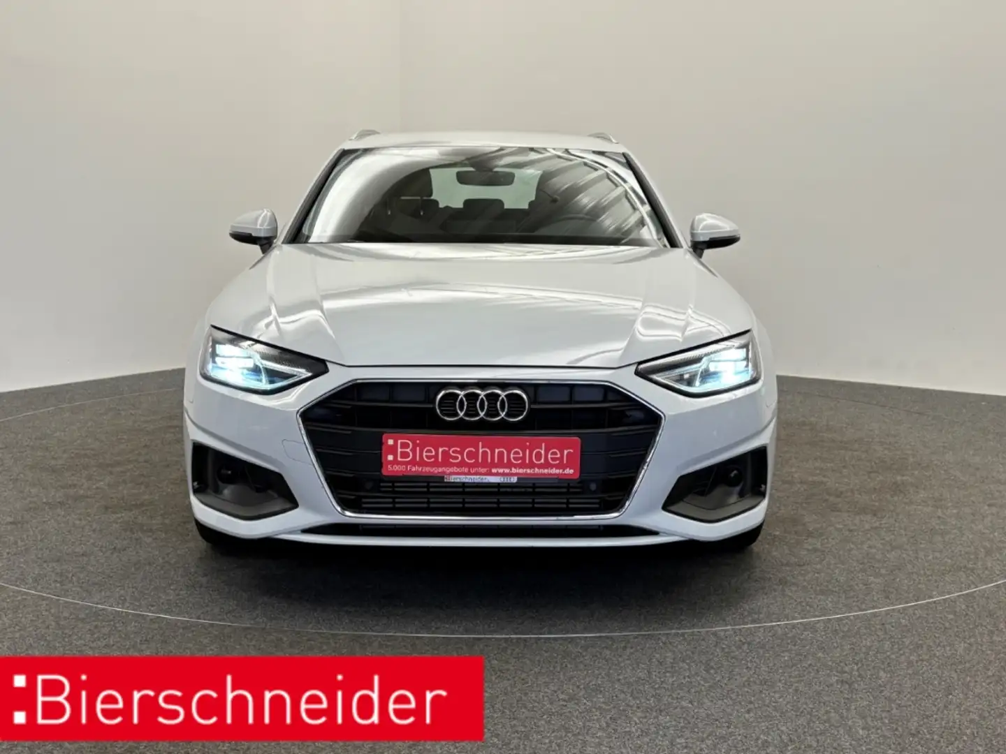 Audi A4 Avant 35 TFSI NAVI PDC 17 GRA CONNECT DAB Weiß - 2