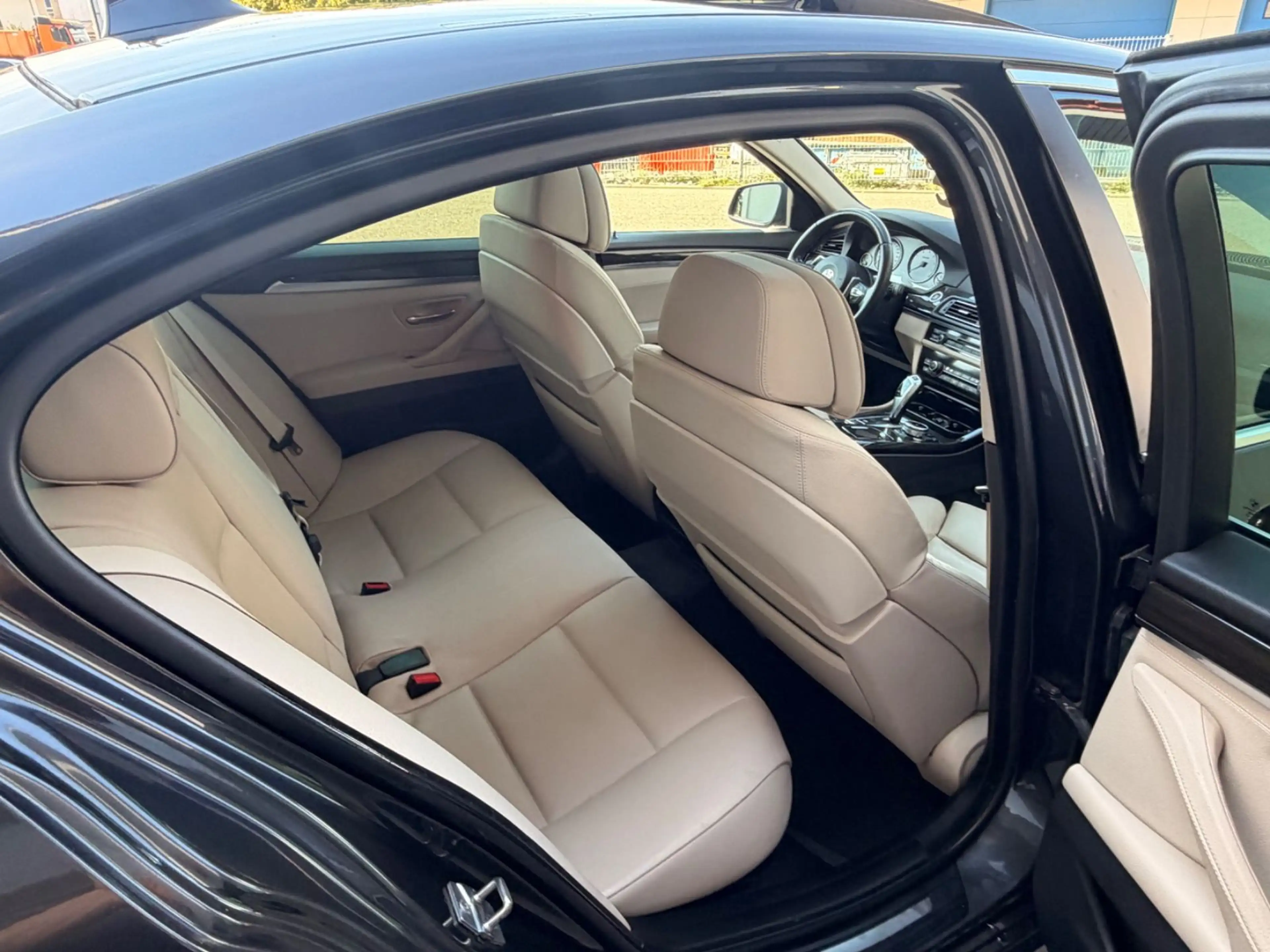 BMW 528 5 Limousine 528 i Automatik 3.0Liter — photo 13