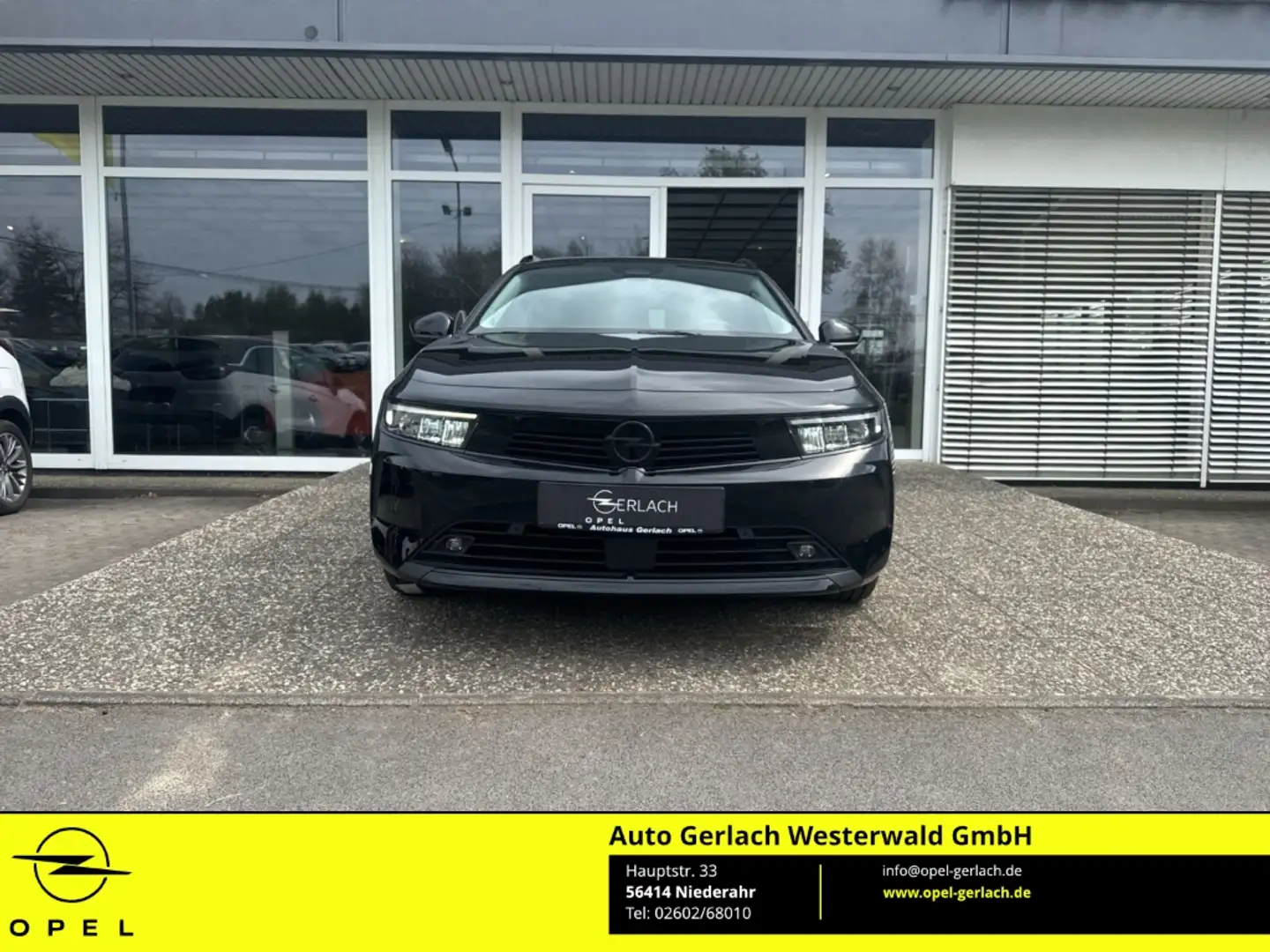 Opel Astra L Sports Tourer Business Elegance 1.2 Turbo EU6e N Schwarz - 2