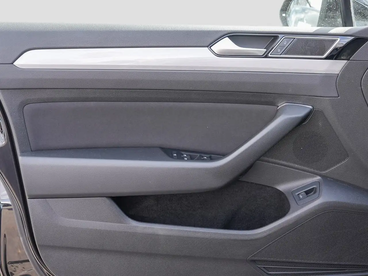 Volkswagen Passat TDI DSG Business /MatrixLED/AHK, миниатюра 20