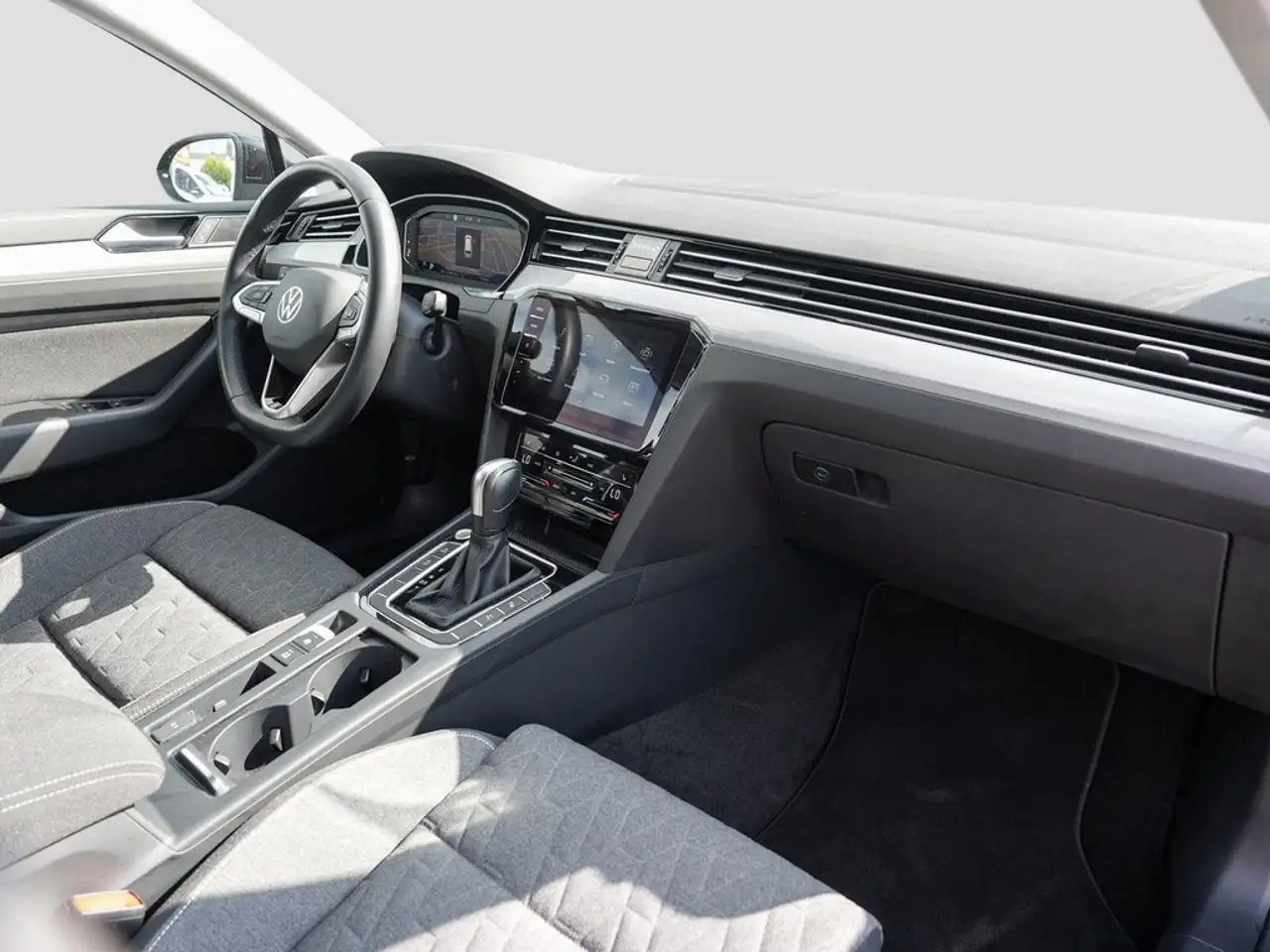 Volkswagen Passat TDI DSG Business /MatrixLED/AHK, миниатюра 11