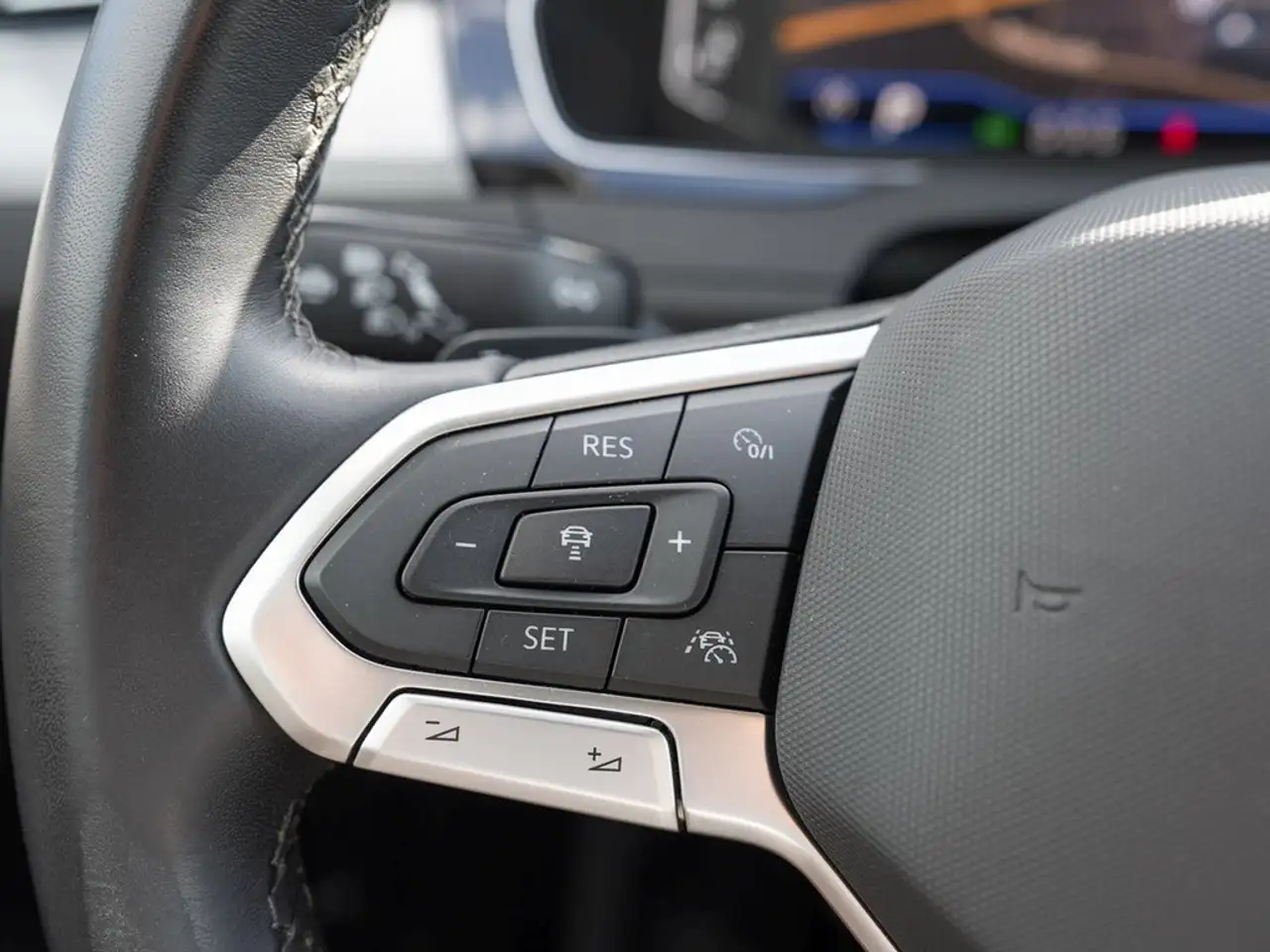 Volkswagen Passat TDI DSG Business /MatrixLED/AHK, миниатюра 18