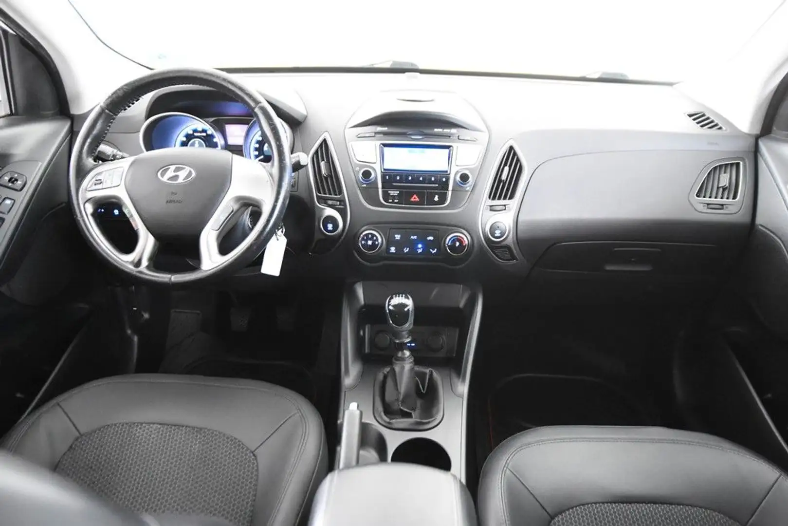 Hyundai iX35 1.6 Gdi Active *T-Leder*Tüv Neu* Wit - 2