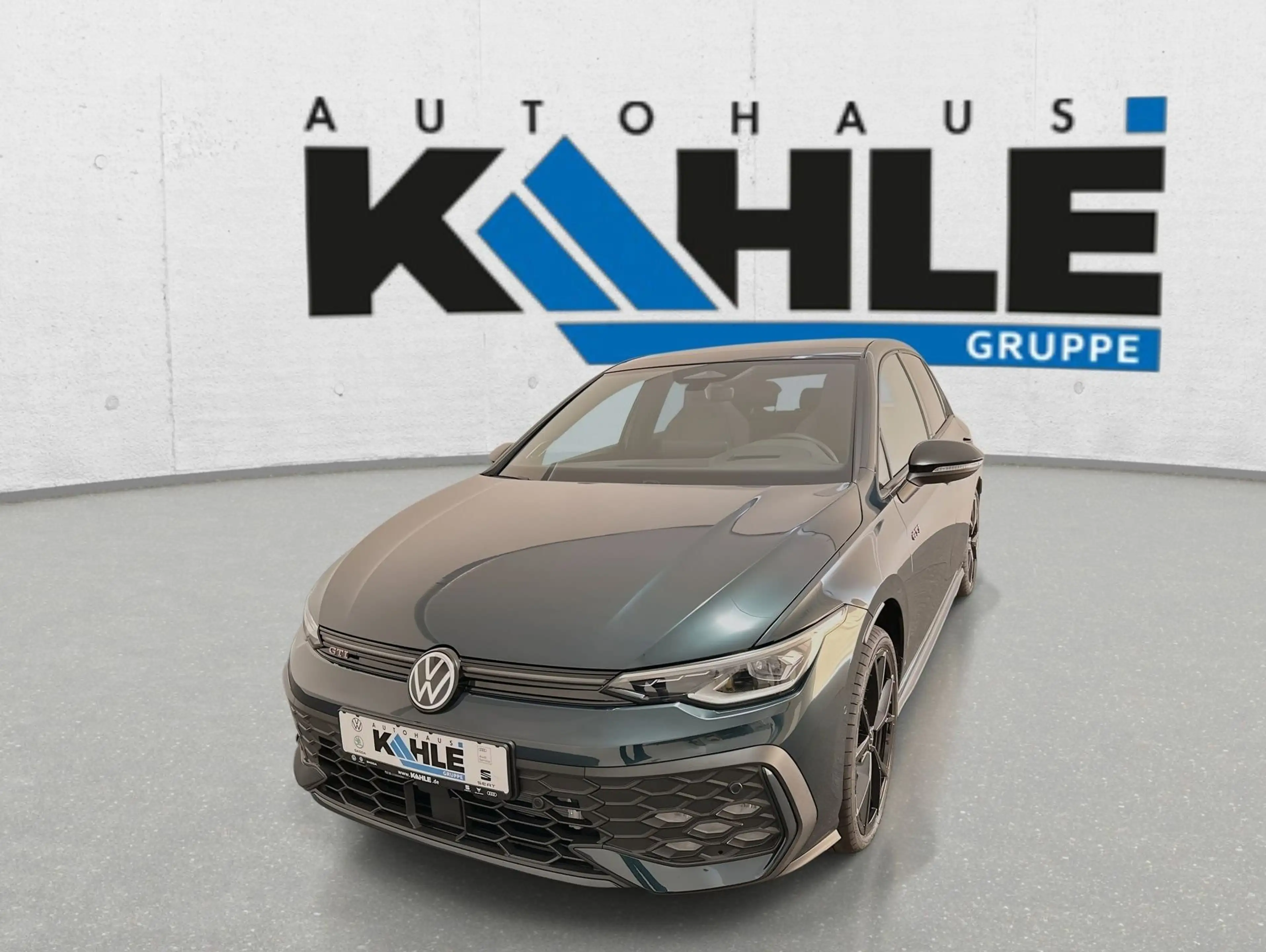 Volkswagen Golf GTI CarPlay Pano Black ACC AHK LED Navi — photo 2
