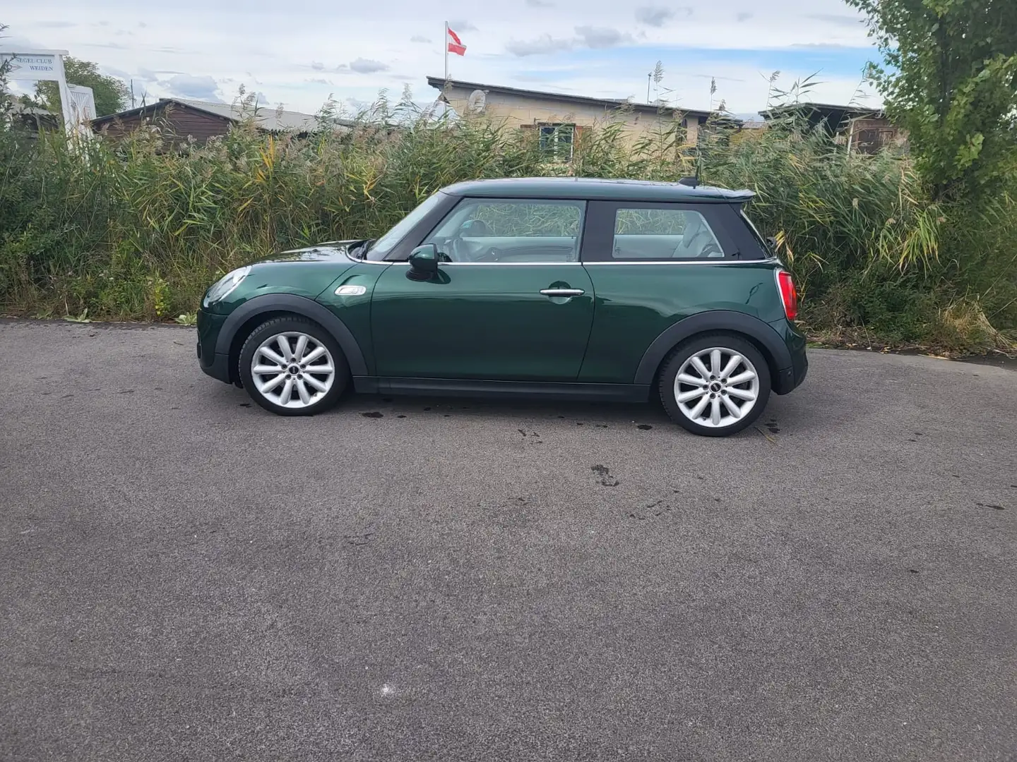 MINI Cooper SD MINI Hatch Cooper SD COOPER SD Grün - 2