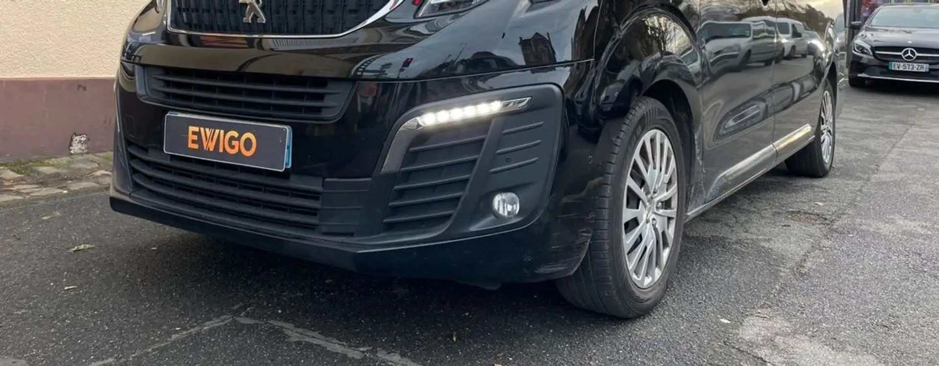 Peugeot Traveller combi 2.0 bluehdi 180ch l3 business vip eat bva-sieges chauffants-cam de recul et aides av-ar... Чёрный - 1