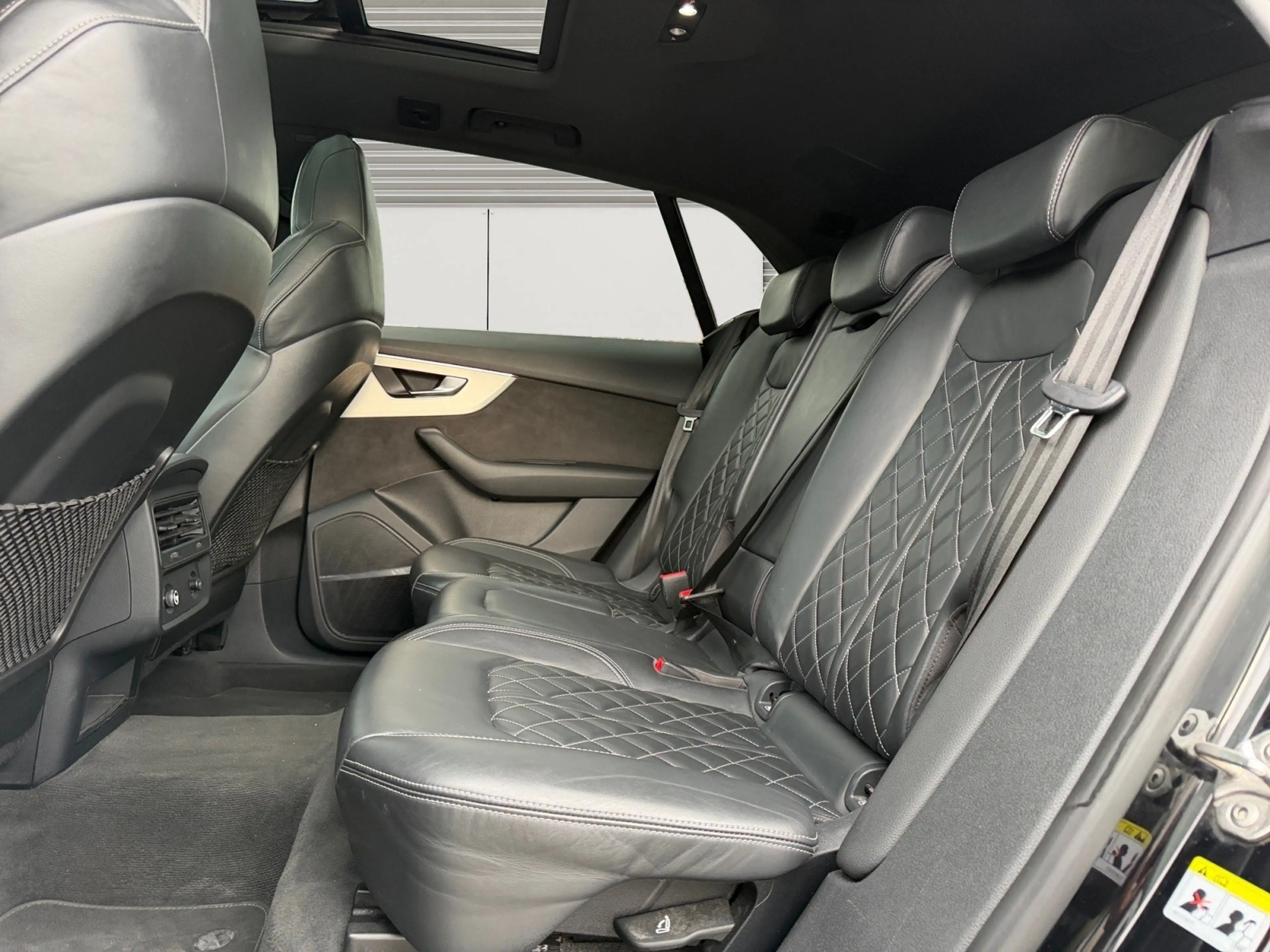 Audi Q8 Q8 / 3X S-LINE / PANO / NAVI / AIRCO / LED / — photo 11