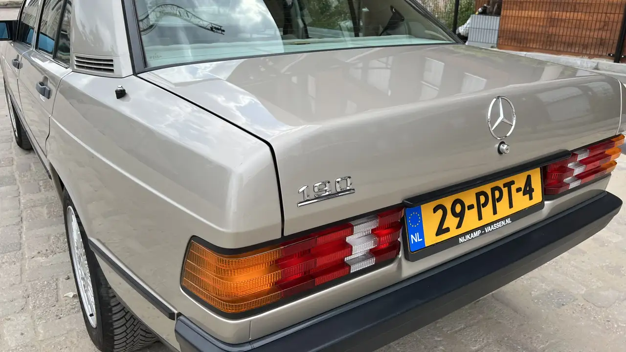Mercedes-Benz A 190 2.0, foto 7