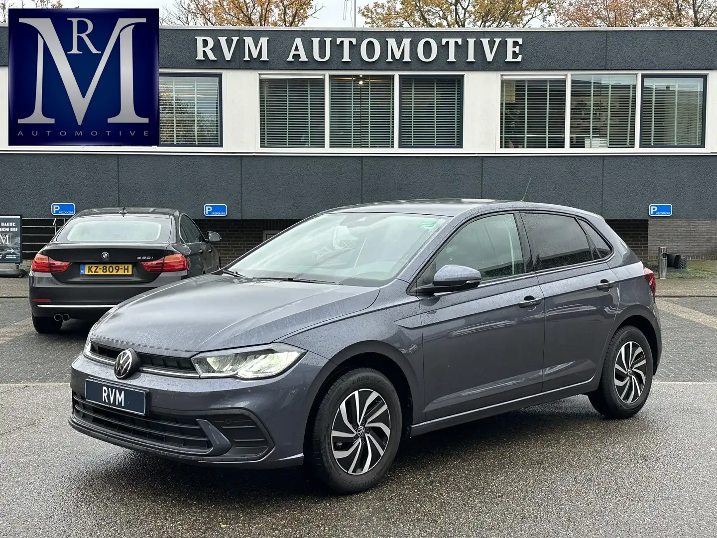 Volkswagen Polo 1.0 TSI Life VAN: 29.900,- VOOR: 25.330,- UW EINDE Grijs - 1