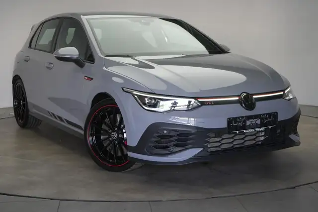 Volkswagen Golf main image