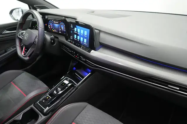 Volkswagen Golf view 8