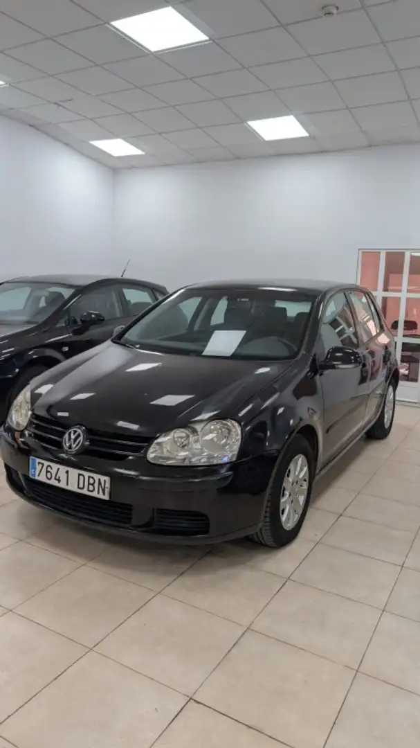 Volkswagen Golf 1.9TDI Sportline DSG 105 Negro - 1