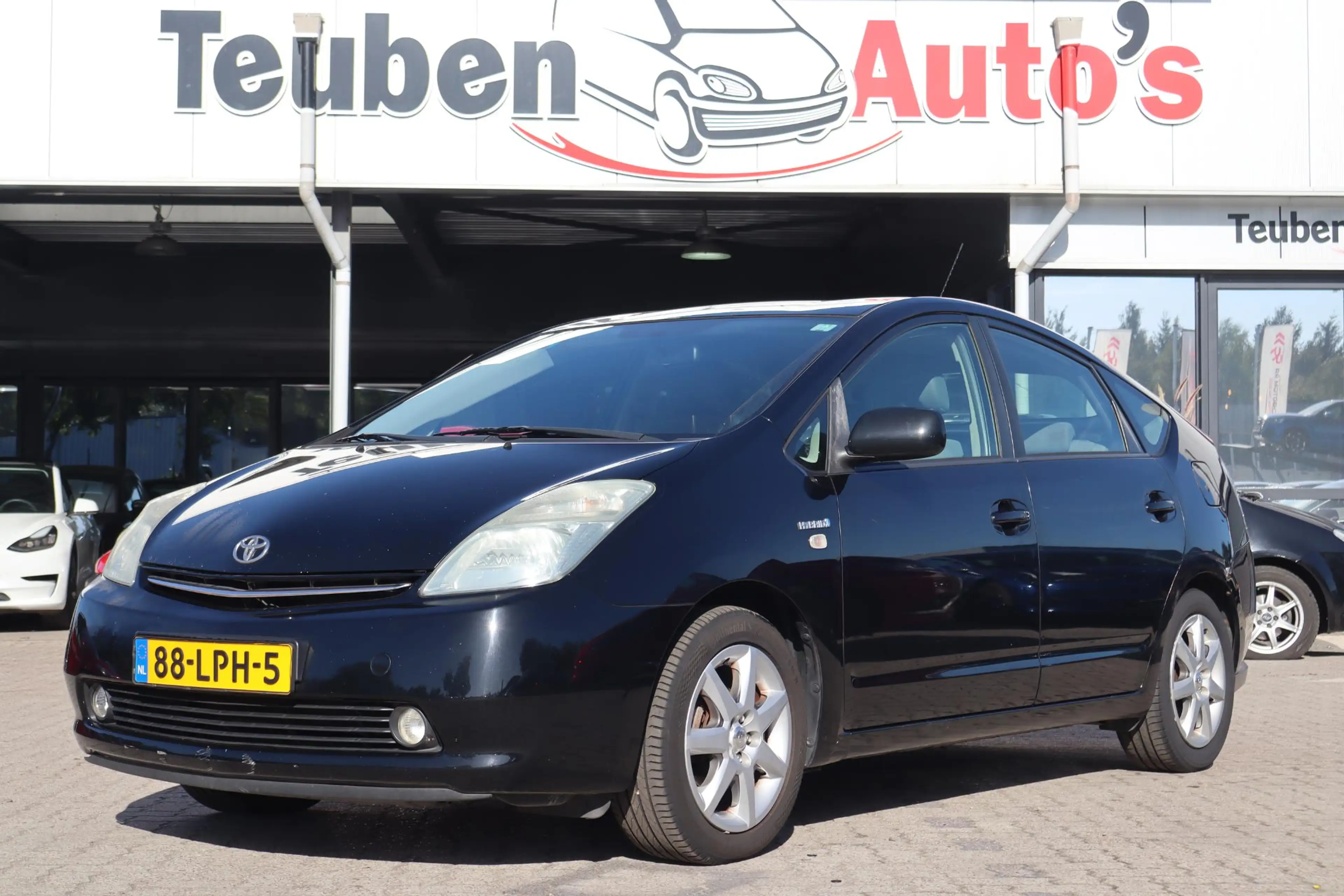 Toyota Prius 1.5 VVT-i Tech Edition | Navigatie | Camera | Crui