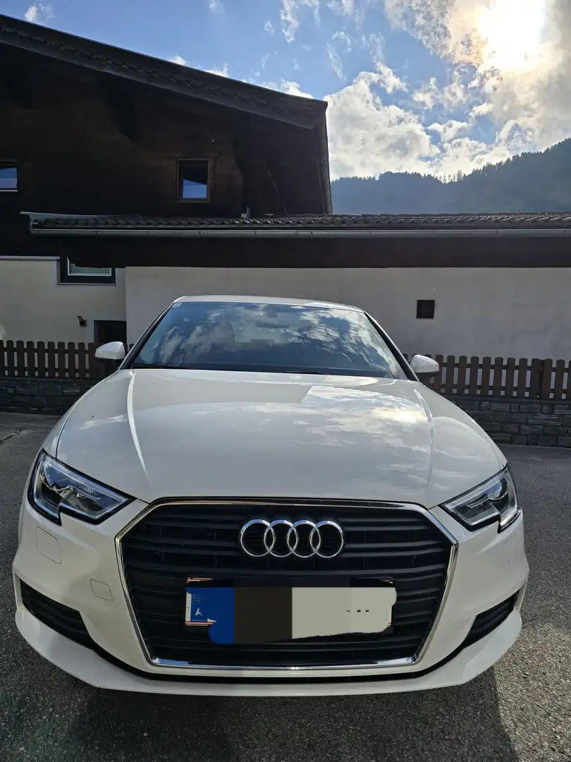 Audi A3 Sportback 2.0TDI S tronic 110kW - 1