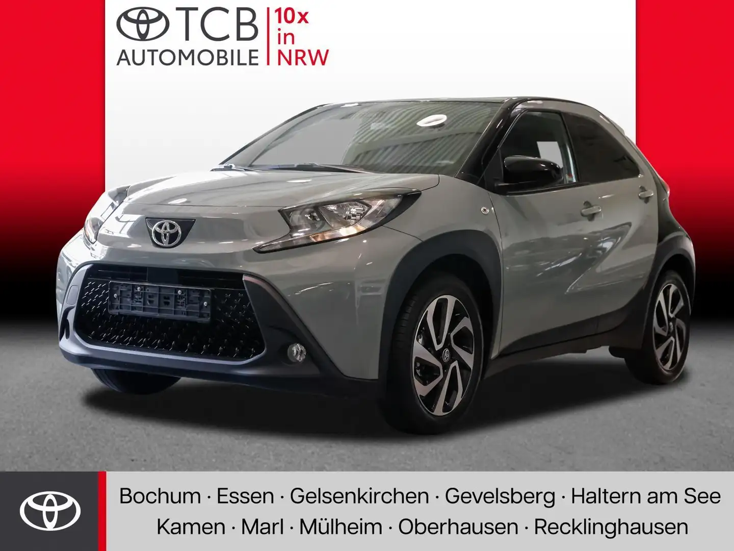 Toyota Aygo X 1.0 VVT-i Team D *CARPLAY*SITZHEIZUNG* Verde - 1