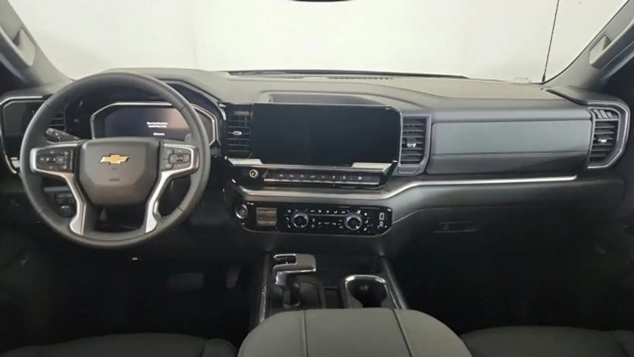 Chevrolet Silverado 1500 снимка Chevrolet Silverado 1500