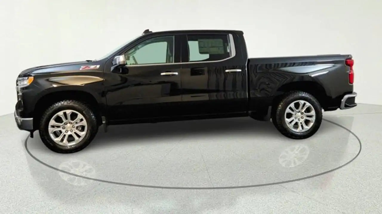 Chevrolet Silverado 1500 снимка Chevrolet Silverado 1500