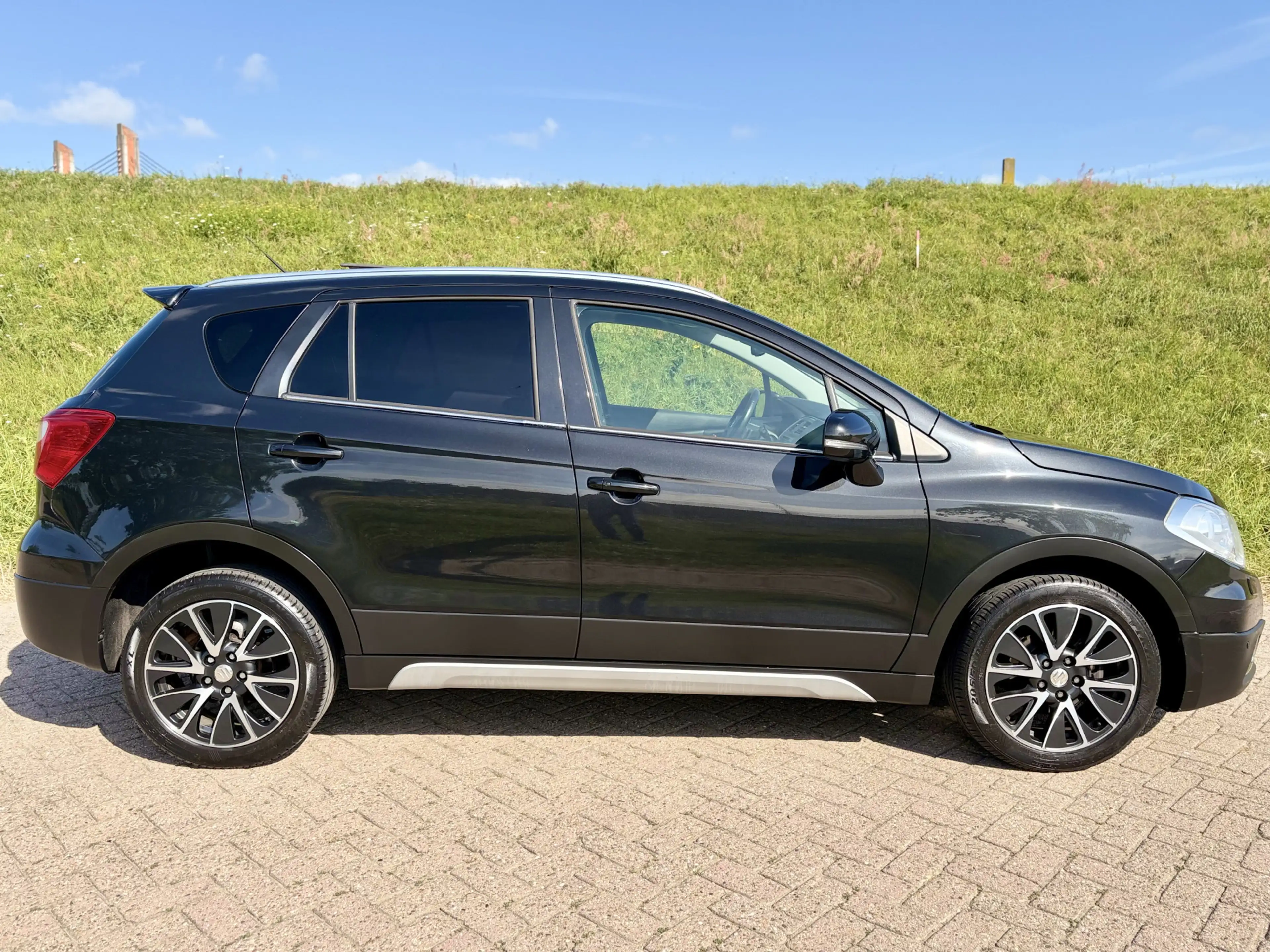 Suzuki SX4 S-Cross 1.6 High Executive AllGrip Panoramisch schuif/-kan — photo 9