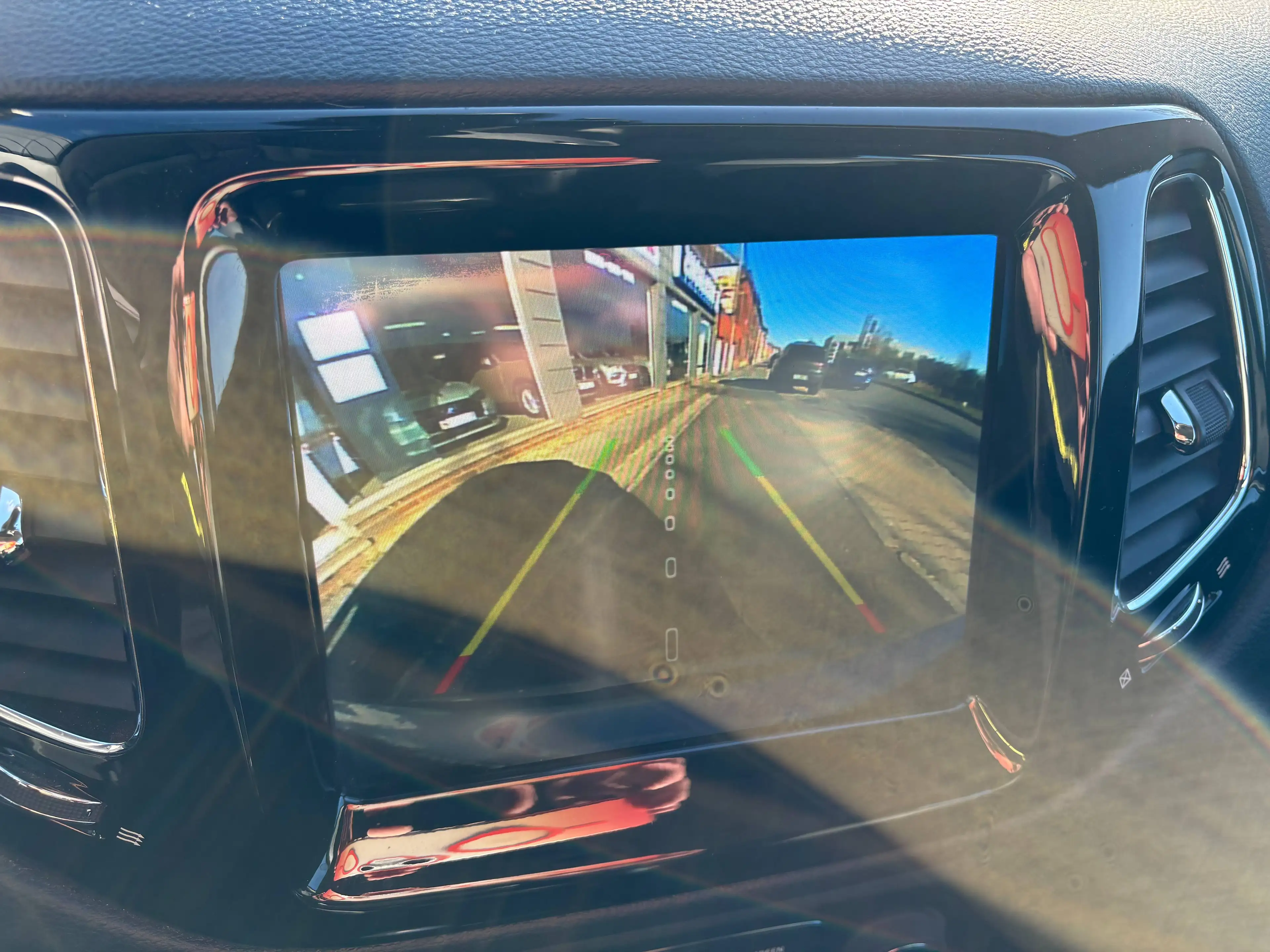 Jeep Compass 1.6 MJD 1er MAIN 120CV CAMERA GPS GARANTIE — photo 14