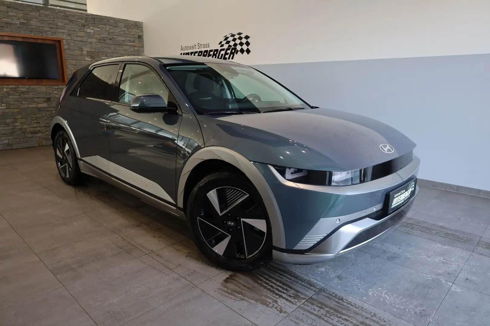 Hyundai IONIQ 5 GO 84kWh 2WD Grün - 1