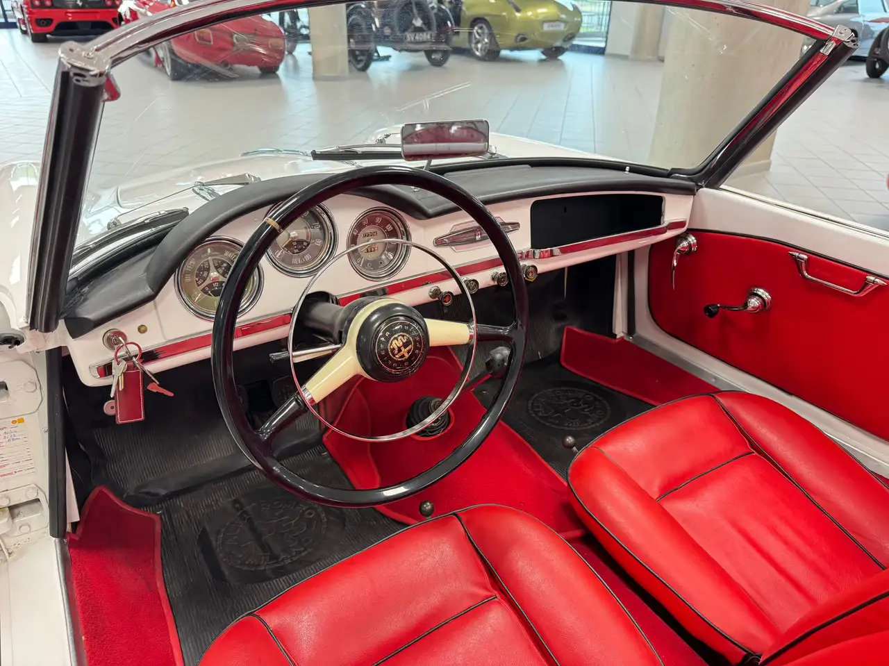 Alfa Romeo Giulietta Spider Veloce passo corto, foto 11
