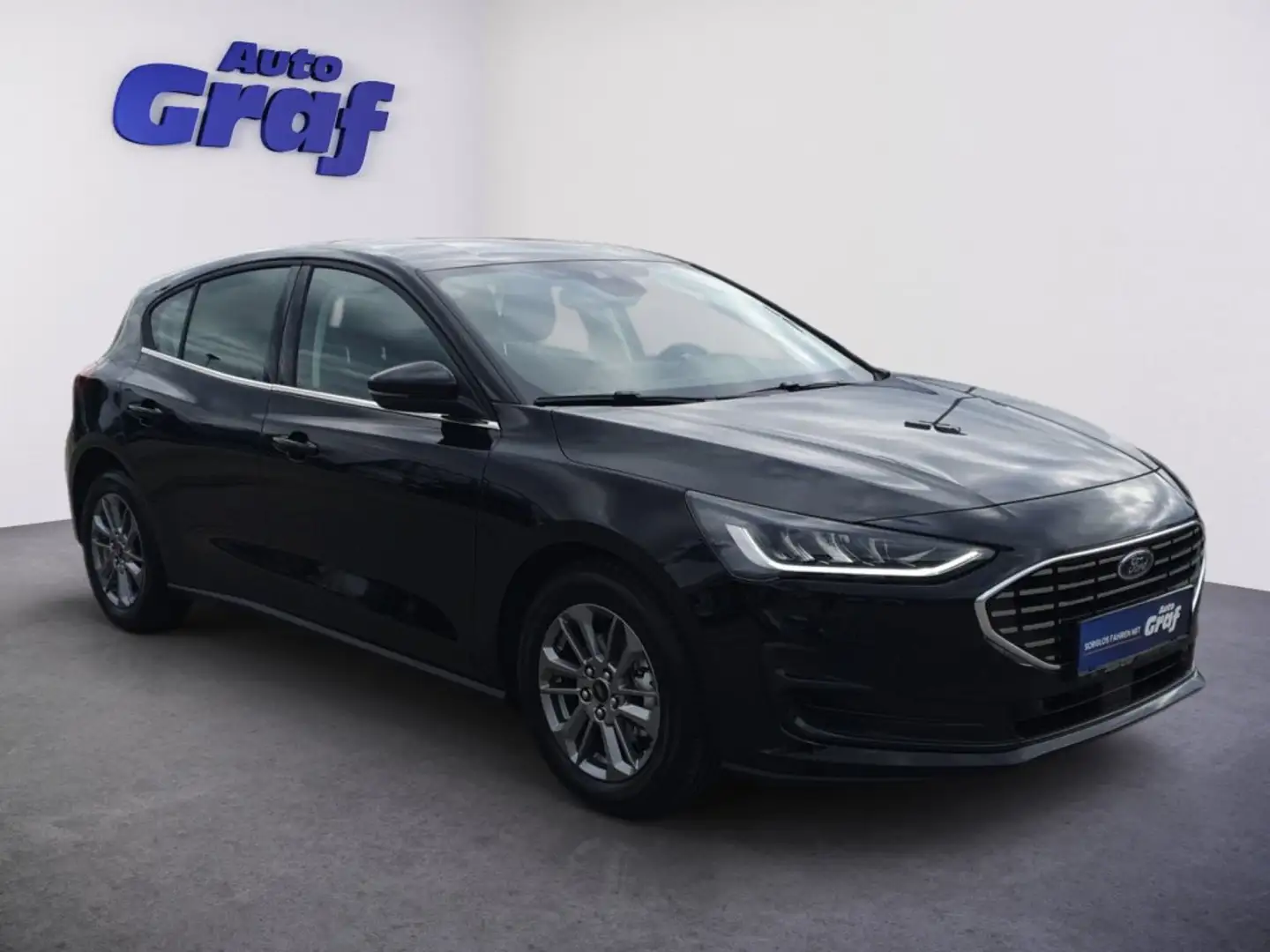 Ford Focus 1,0 EcoBoost Hybrid Titanium Schwarz - 2