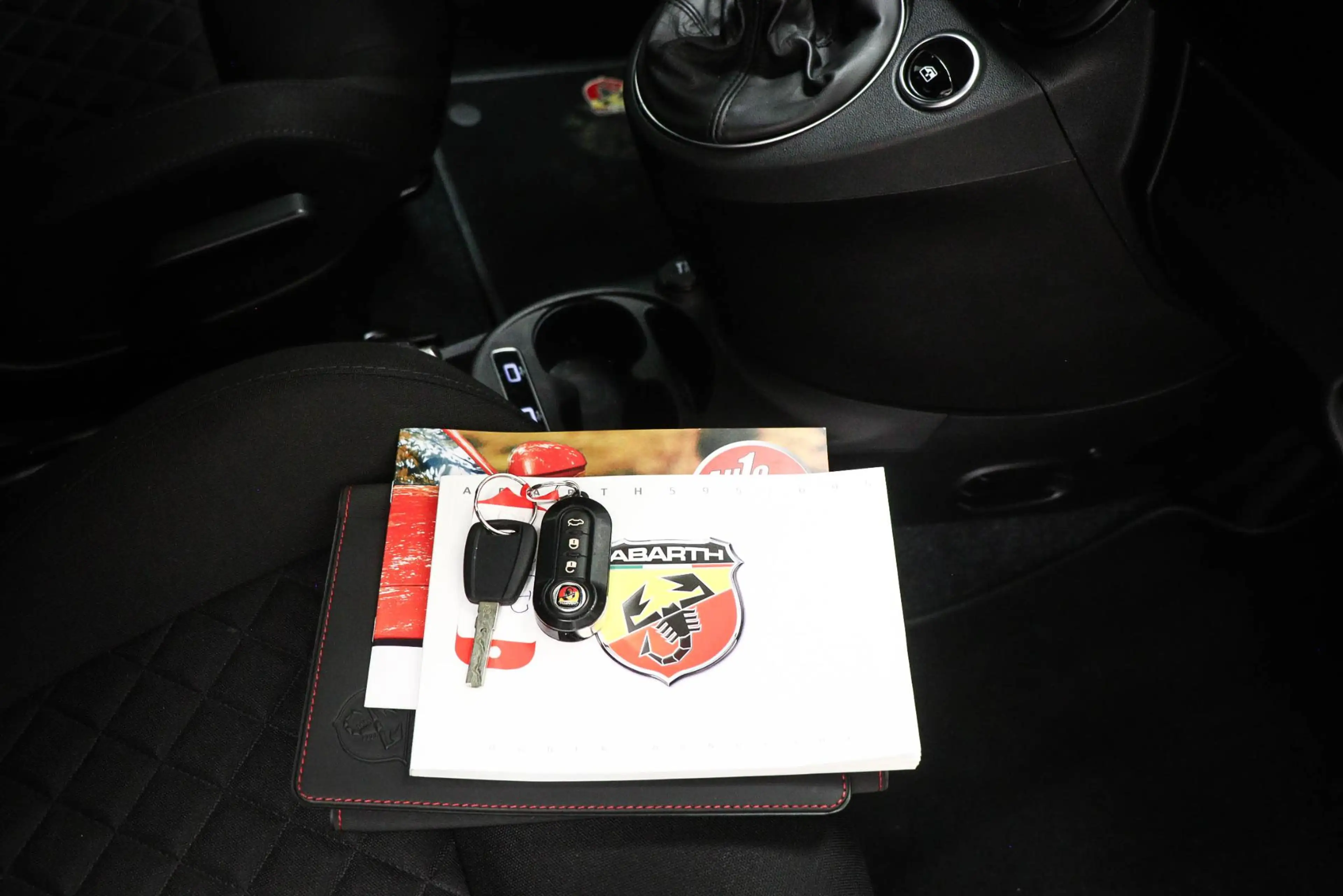 Fiat 500 Abarth 1.4 T-Jet 595 | MAGNETI MARELLI | CLIMA | UCONNECT — photo 45