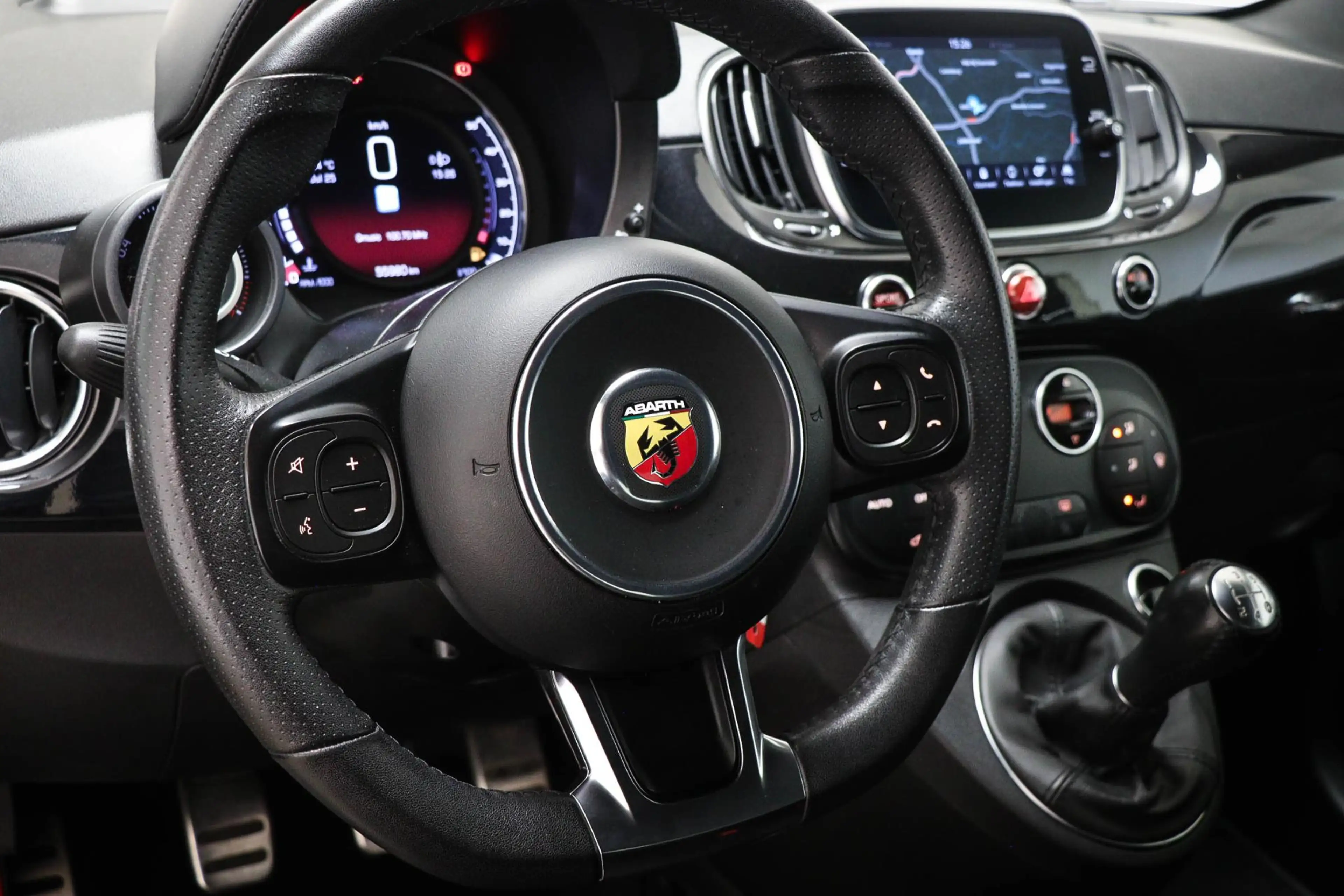 Fiat 500 Abarth 1.4 T-Jet 595 | MAGNETI MARELLI | CLIMA | UCONNECT — photo 30