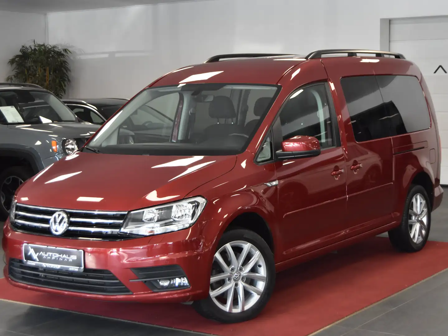 Volkswagen Caddy Maxi Comfortline 7SITZ~DSG~ACC~STANDH.~2XSCHIEBET Rojo - 1