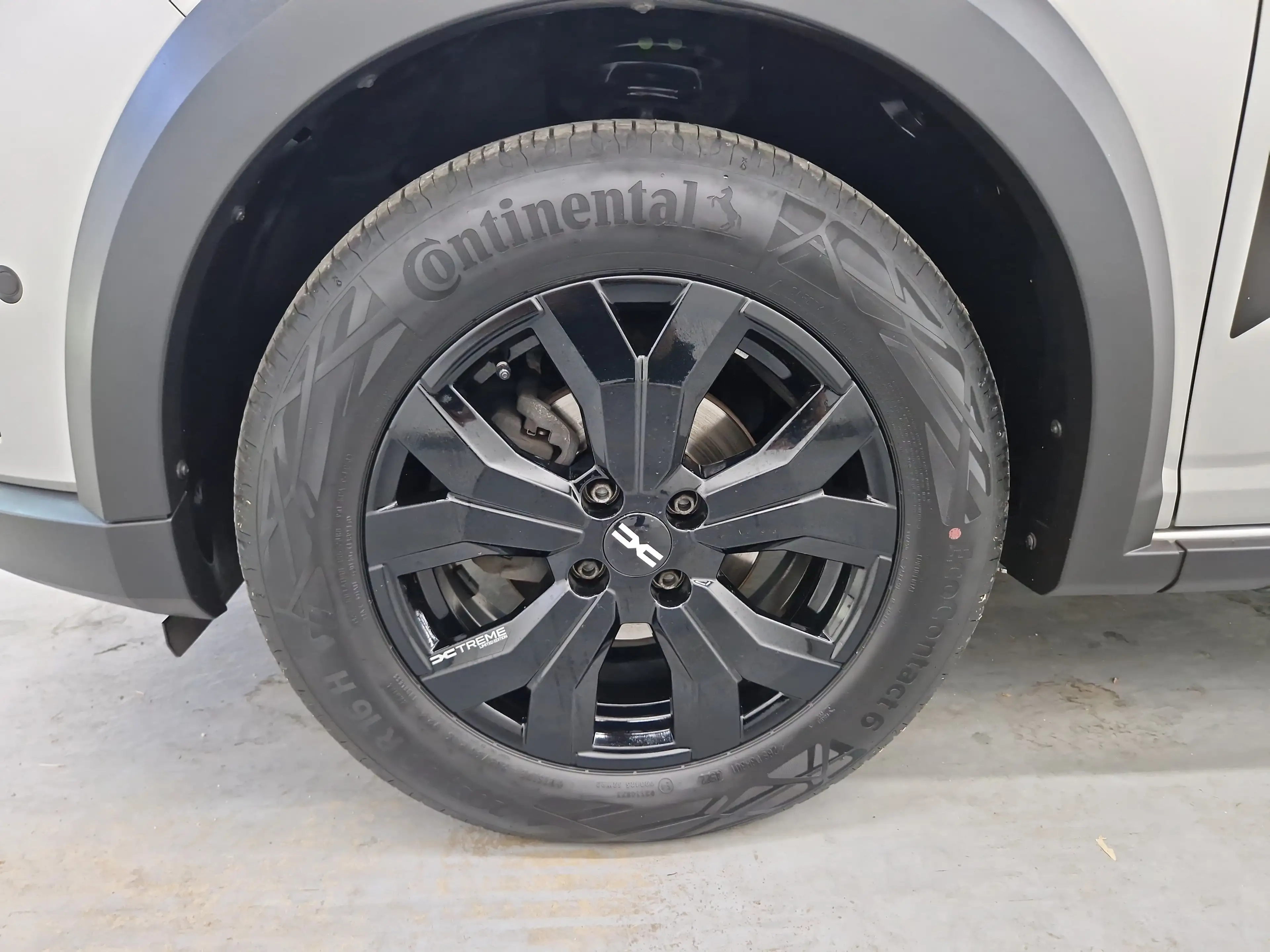 Dacia Jogger TCe 100 Eco-G Extreme+ Navi SHZ — photo 7